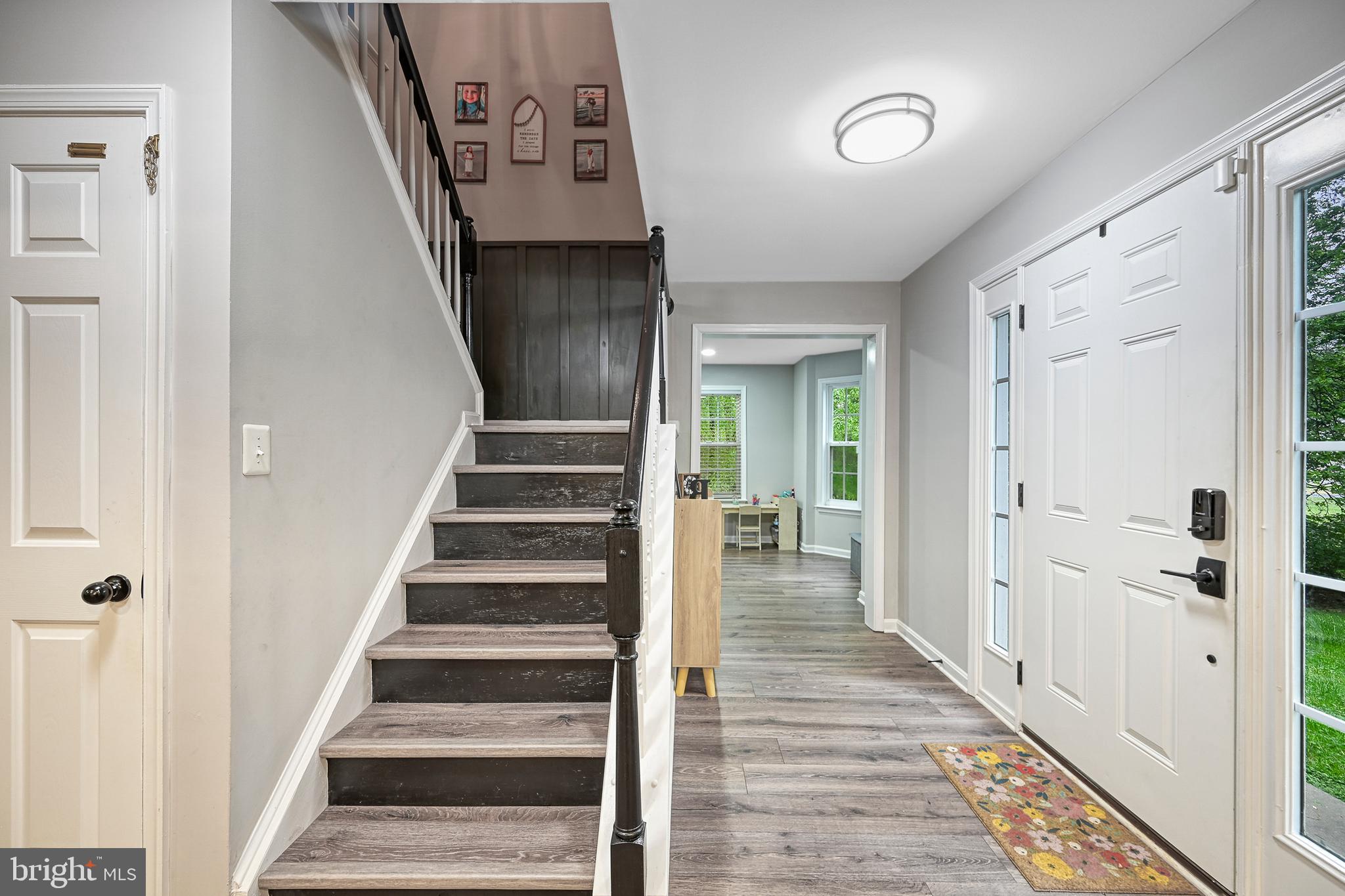 FOREST HILL - Residential