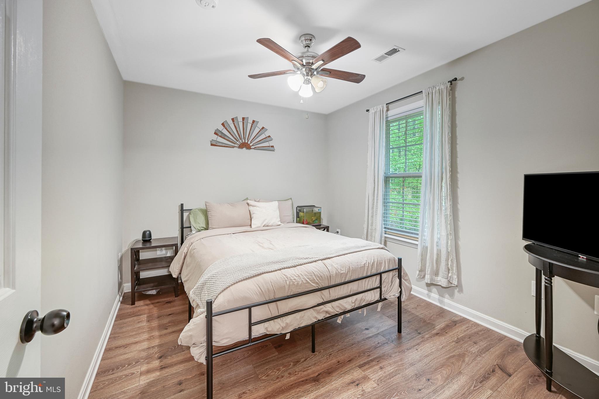 FOREST HILL - Residential