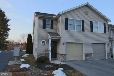 Condo For Sale - 7876 Manada Court<br/> HARRISBURG, PA 17112