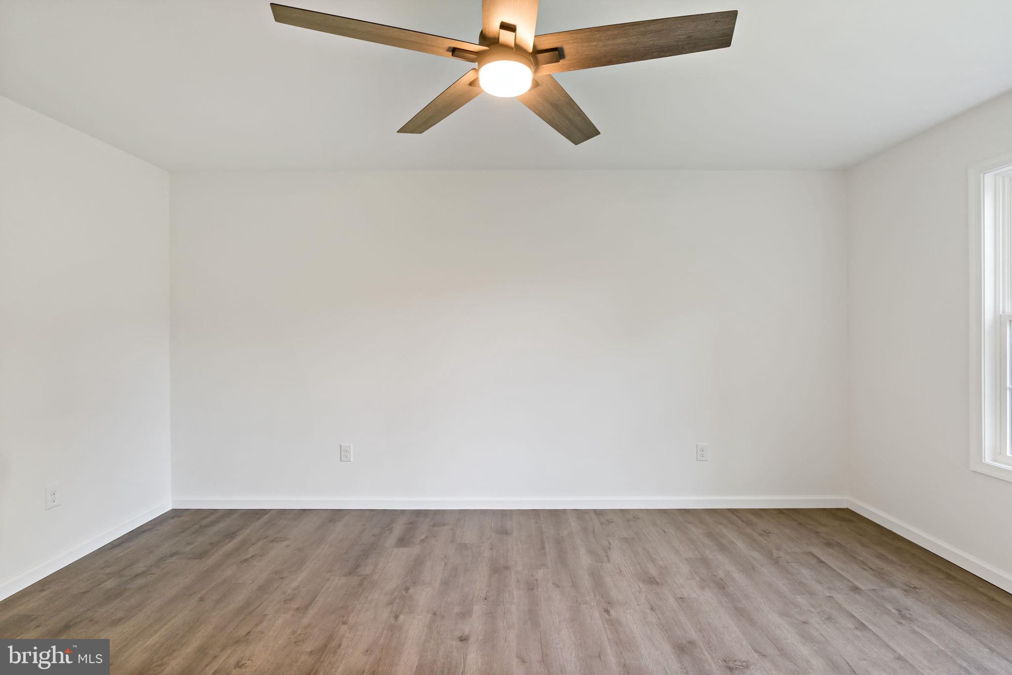 SLEEPY HOLLOW - Residential