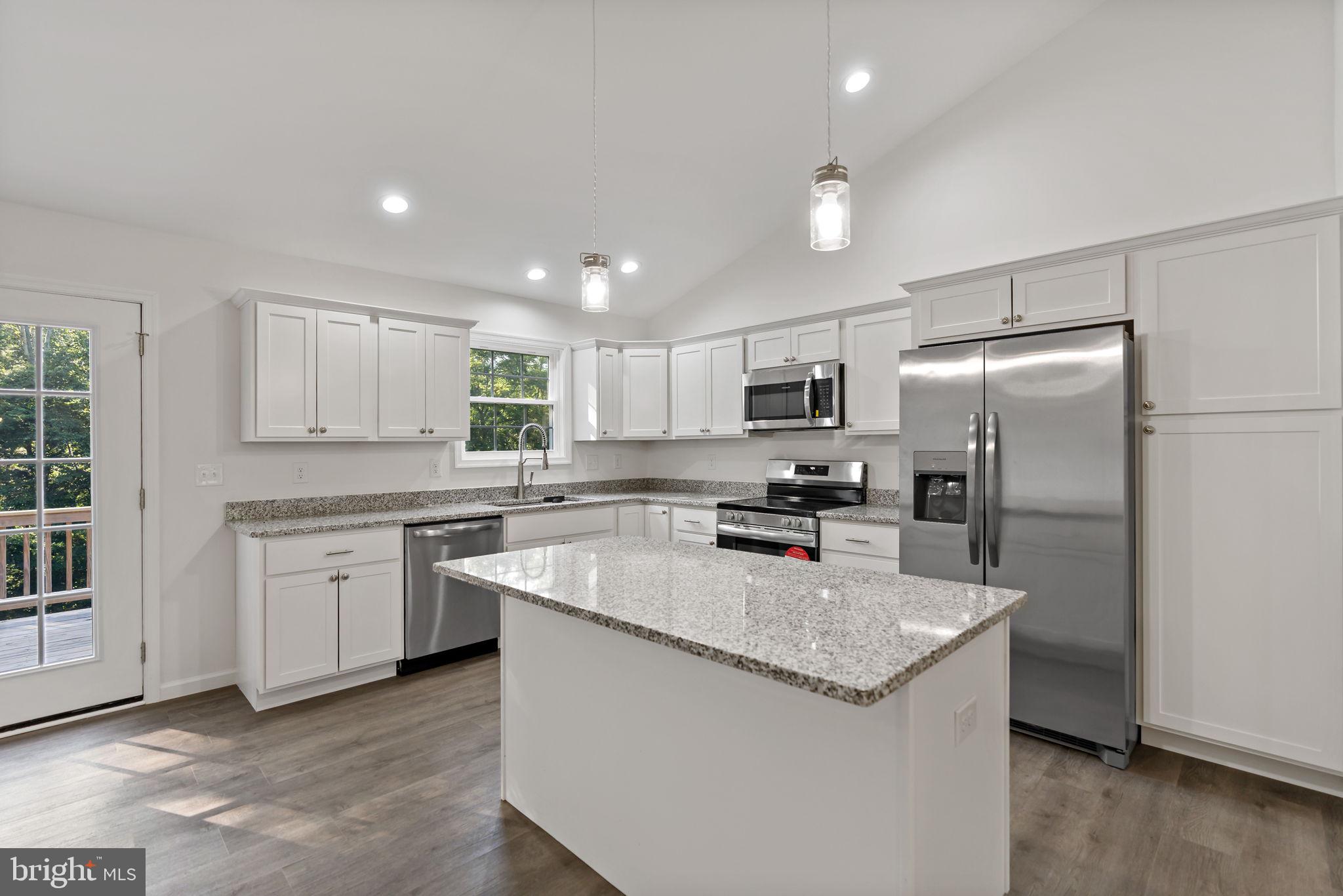 SLEEPY HOLLOW - Residential