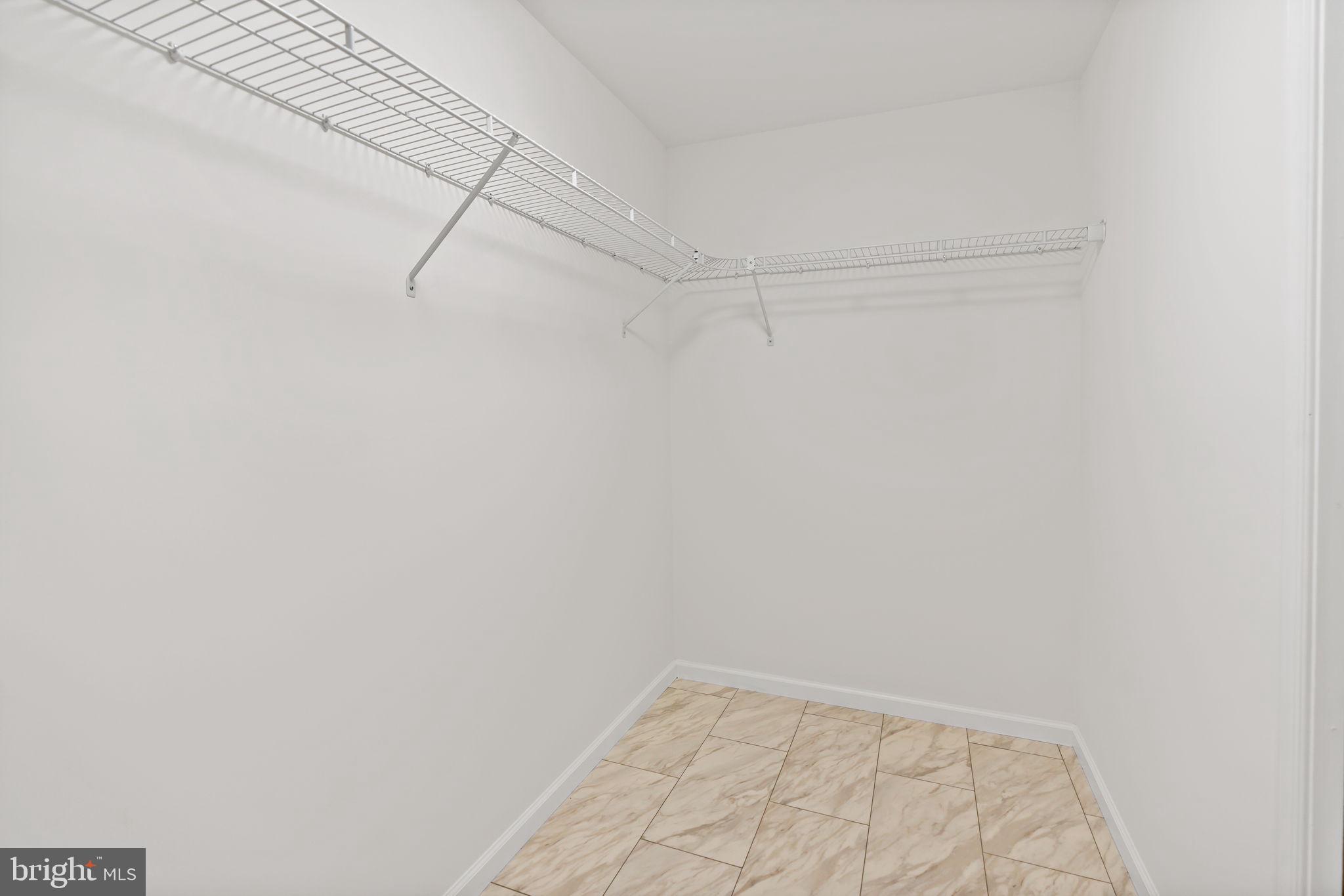 SLEEPY HOLLOW - Residential