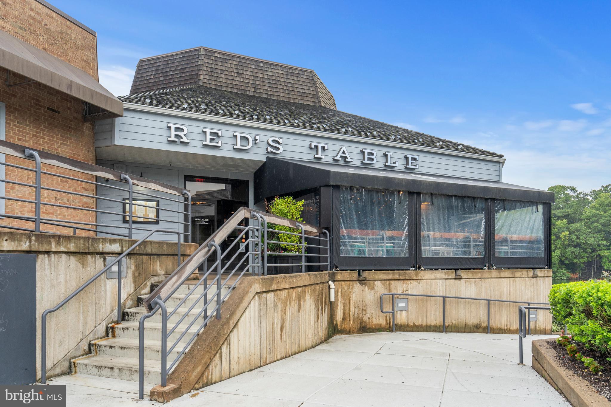 VILLARIDGE - Residential