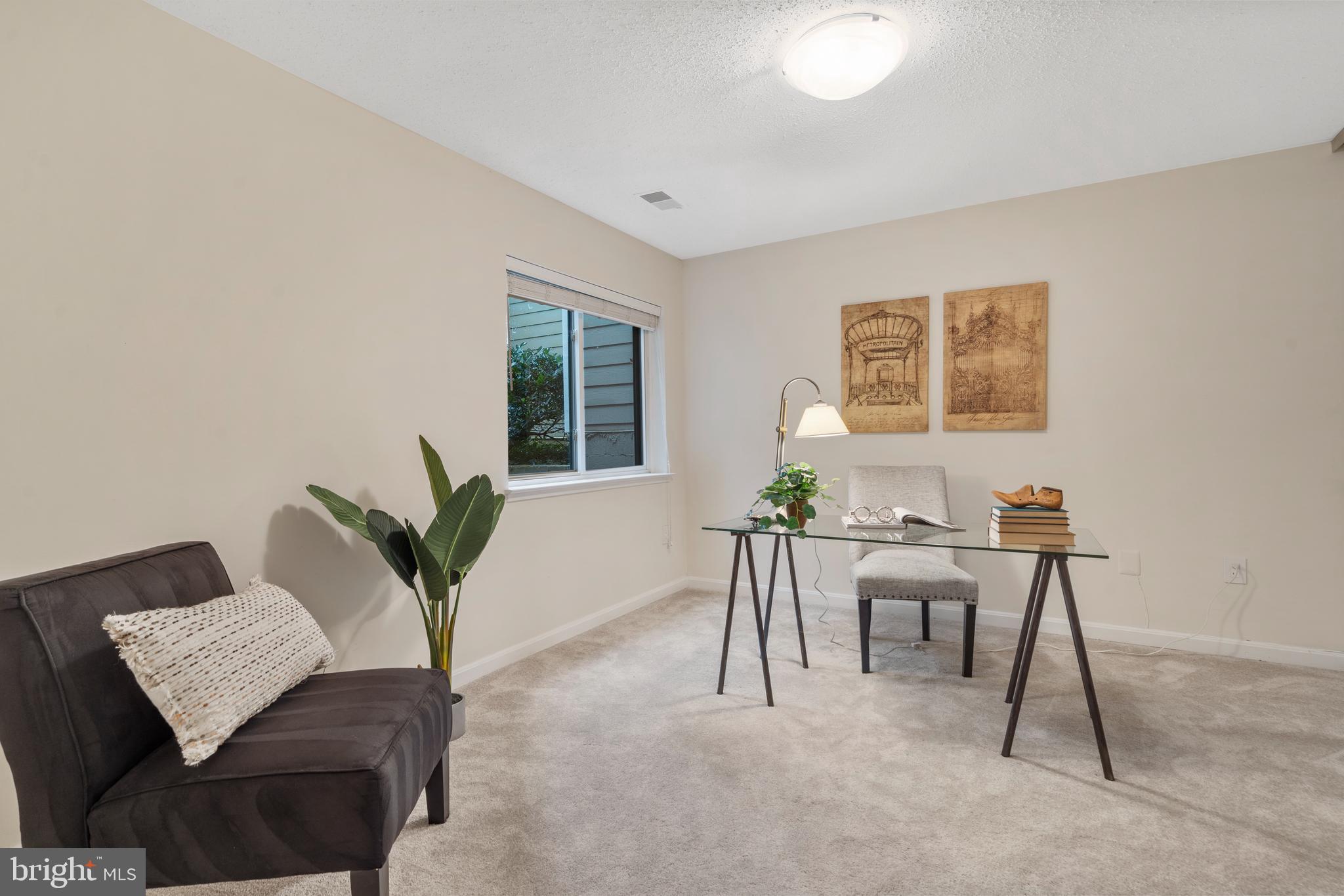 VILLARIDGE - Residential