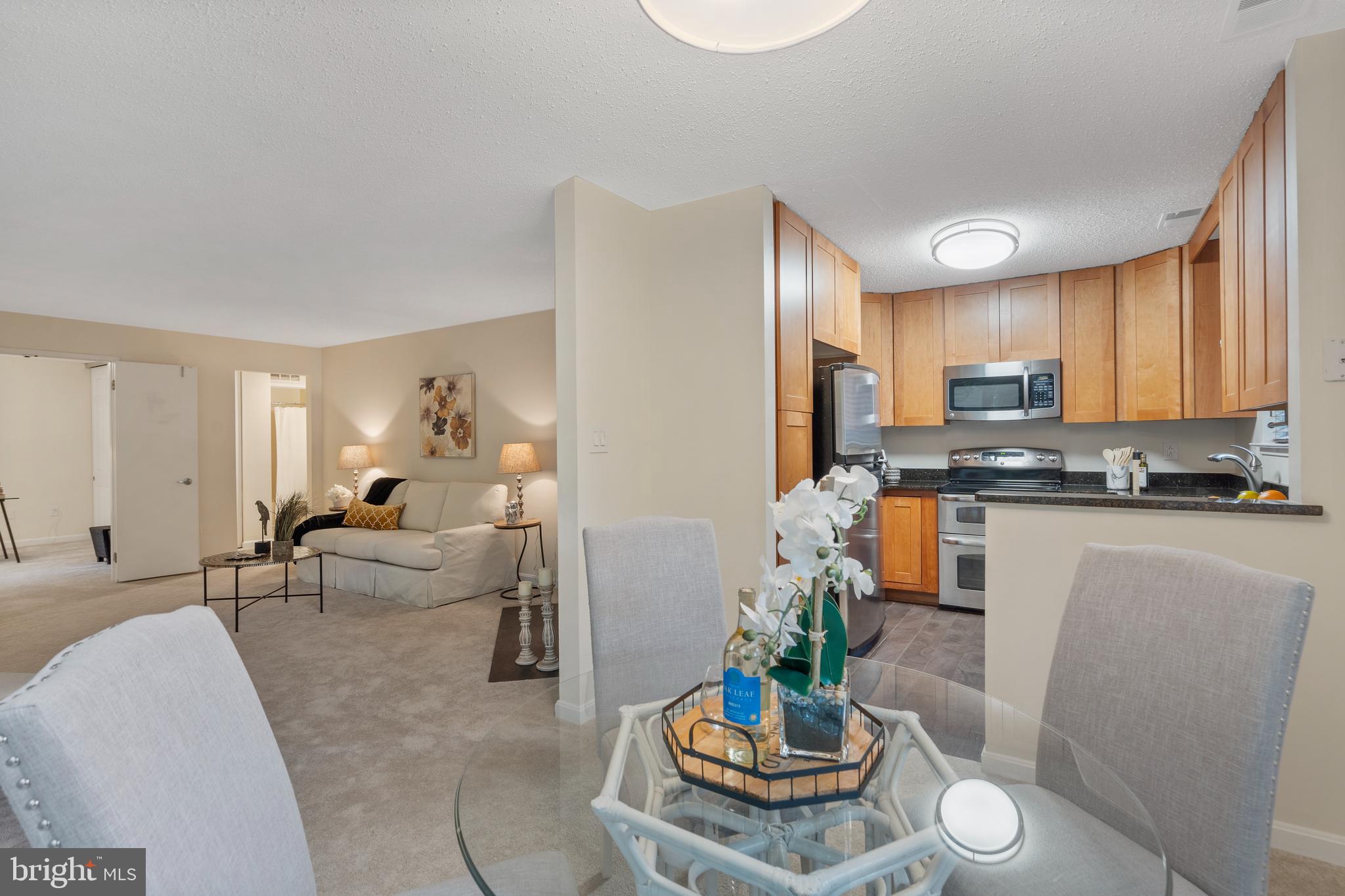 VILLARIDGE - Residential