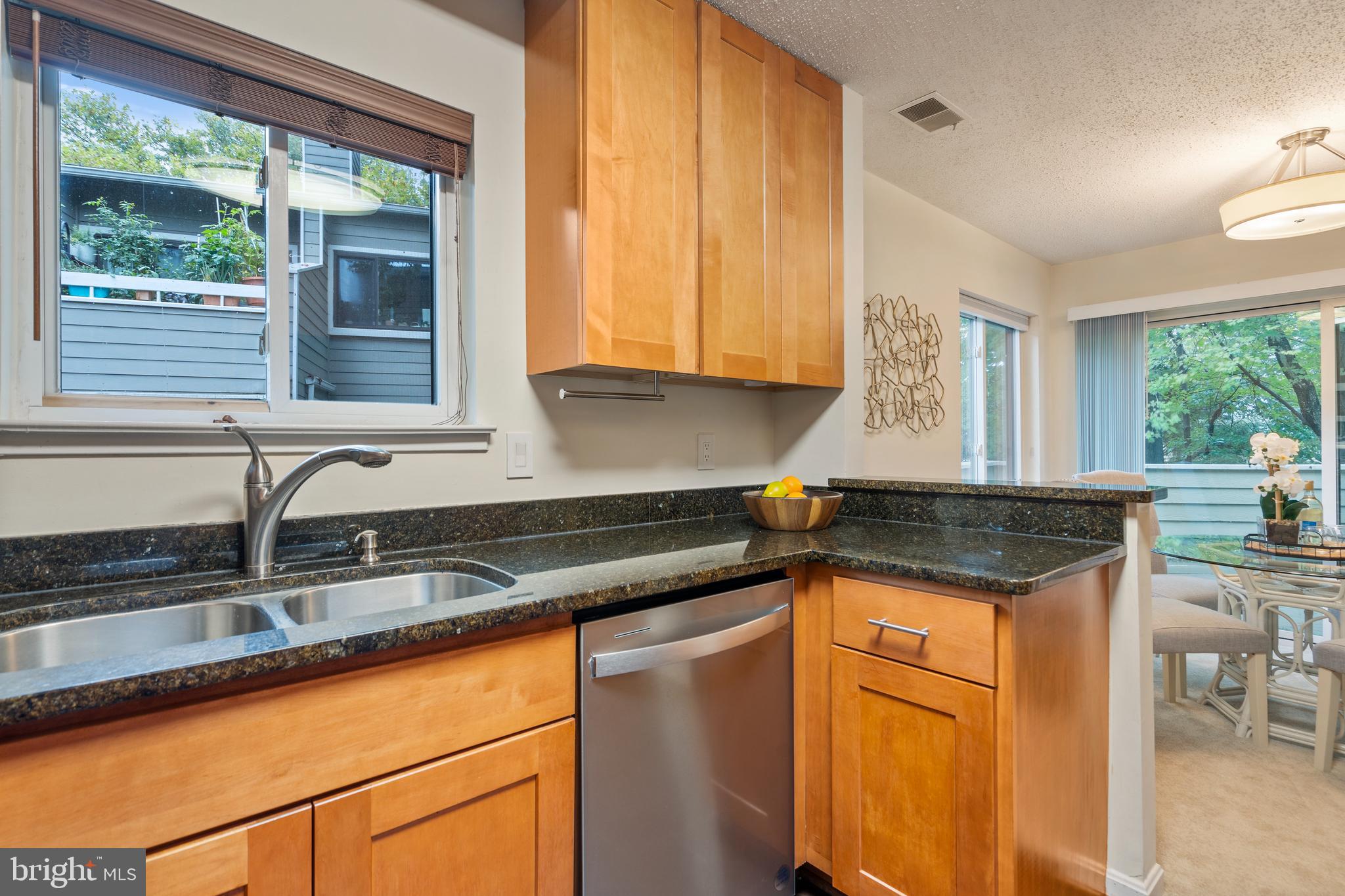 VILLARIDGE - Residential