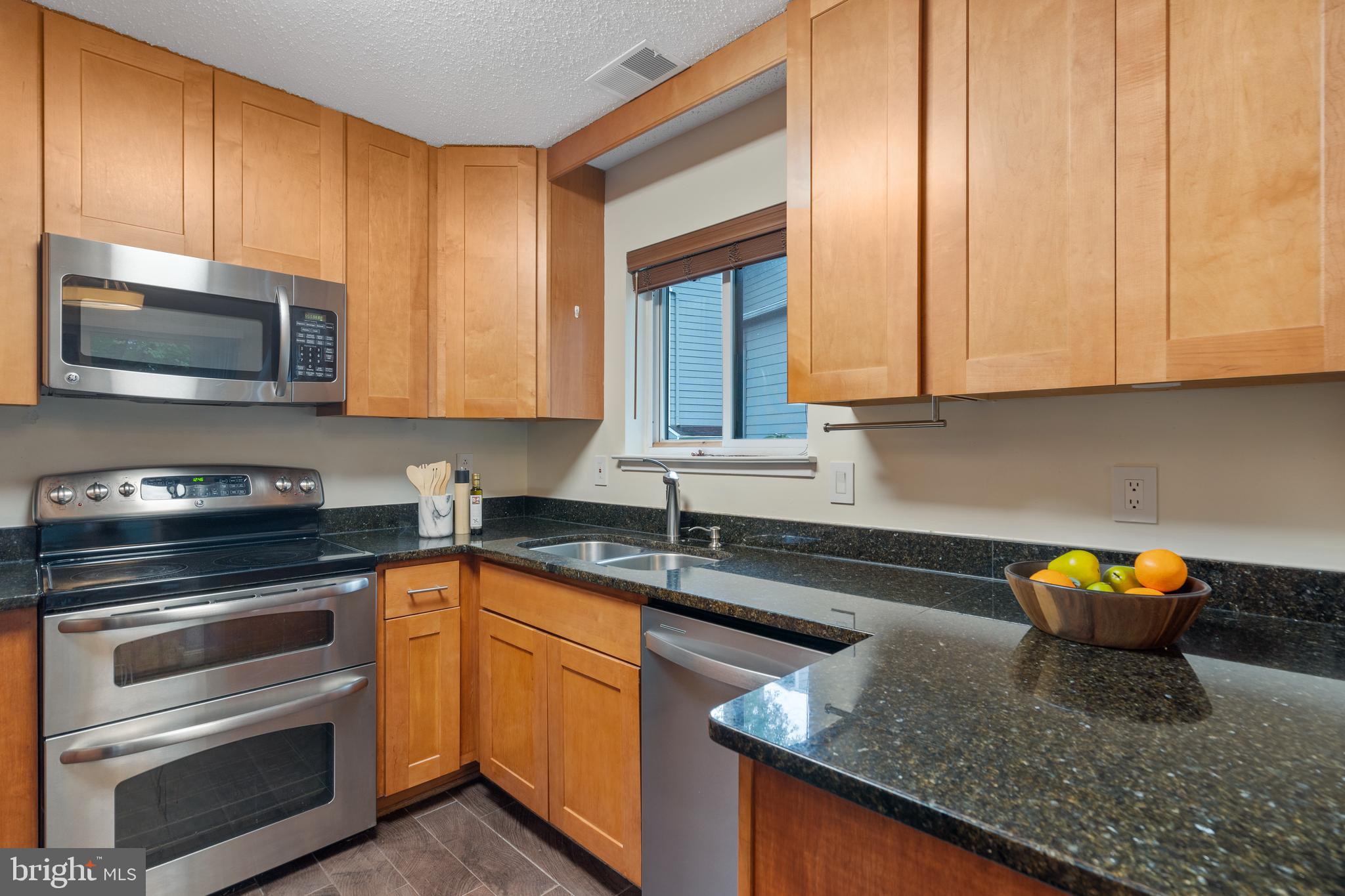 VILLARIDGE - Residential