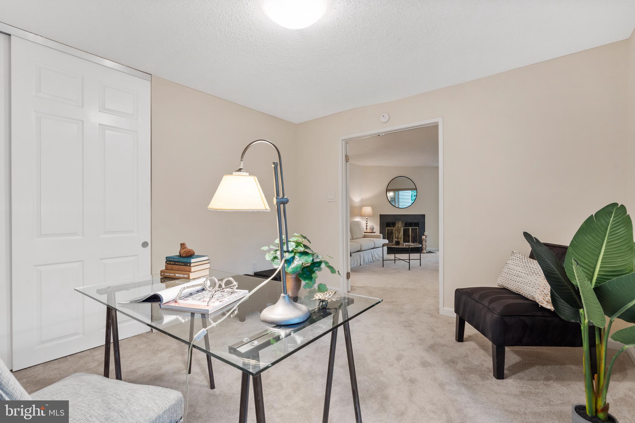 VILLARIDGE - Residential