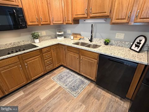 Tiny photo for 142 Sunflower Drive, HAGERSTOWN, MD 21740 (MLS # MDWA2036636)