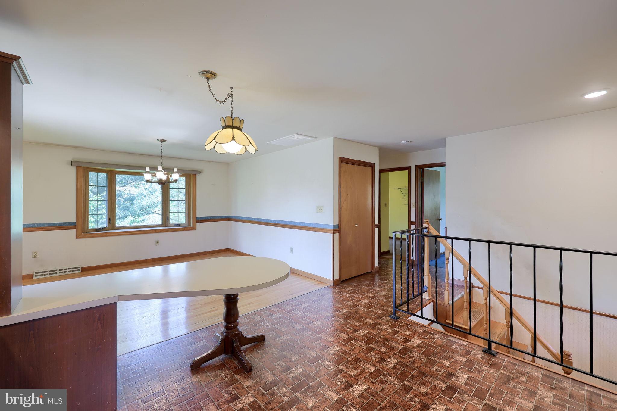 WARWICK TWP - Residential