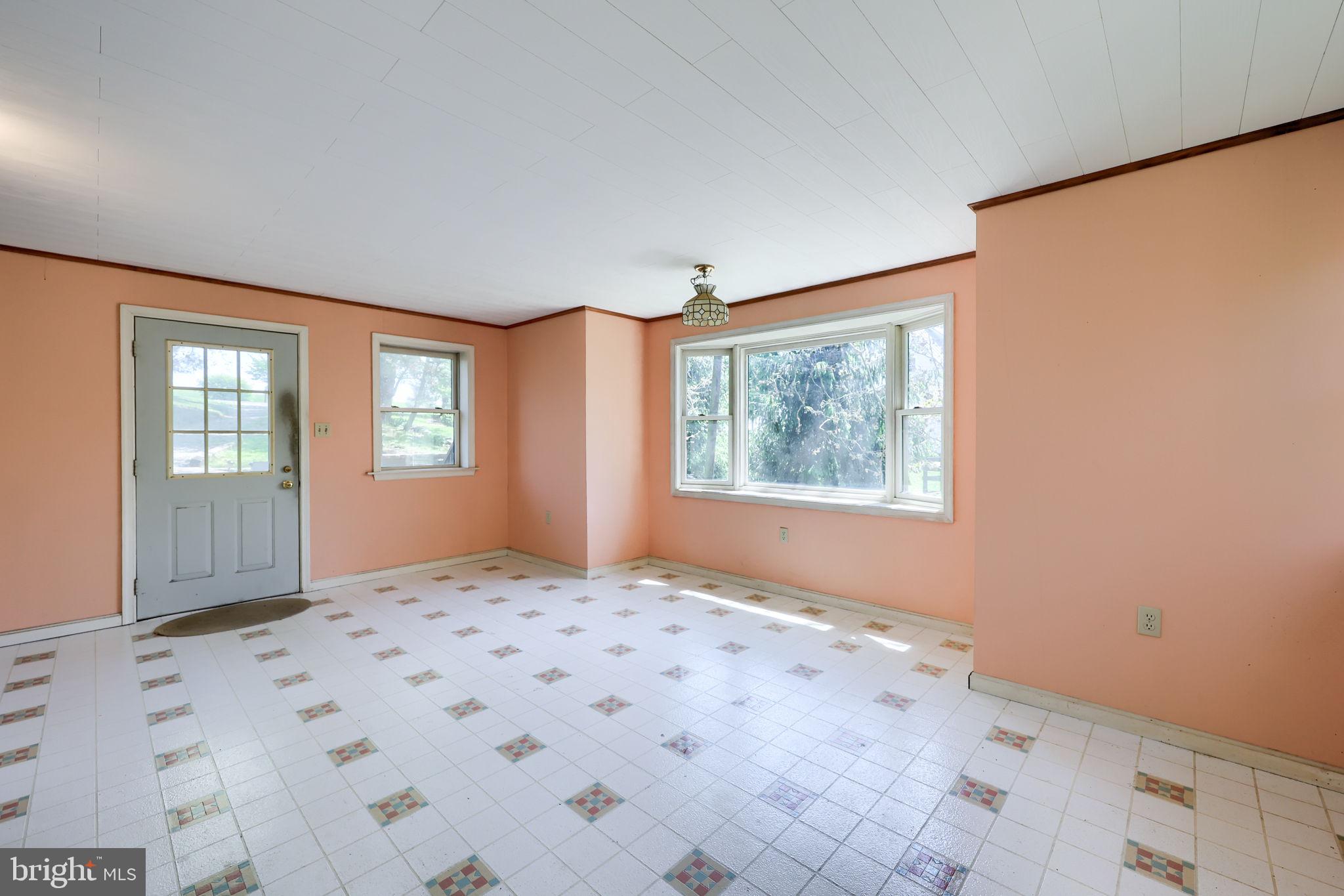 WARWICK TWP - Residential