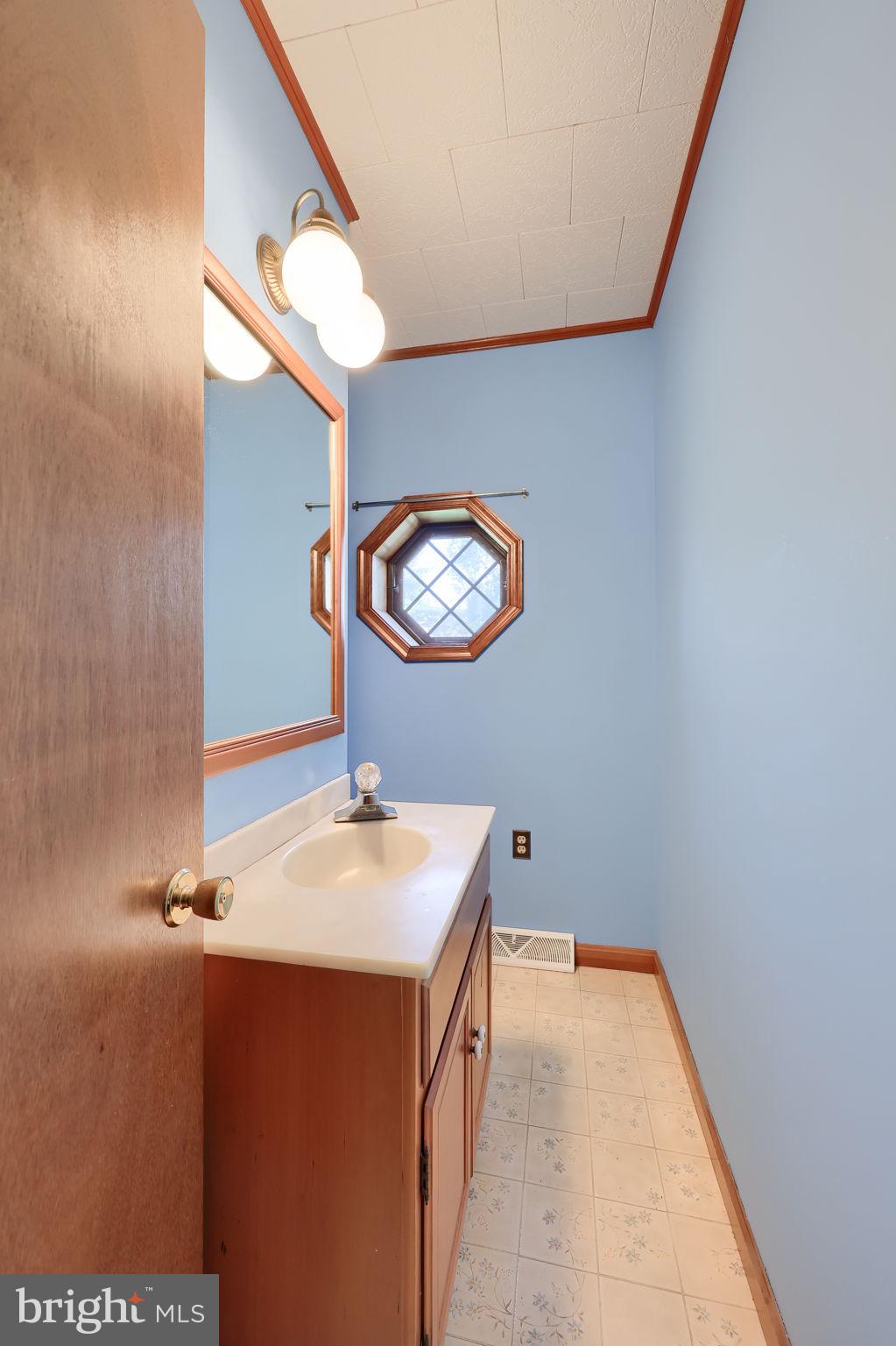 WARWICK TWP - Residential