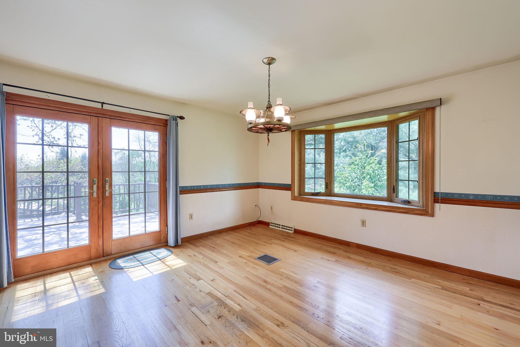 WARWICK TWP - Residential