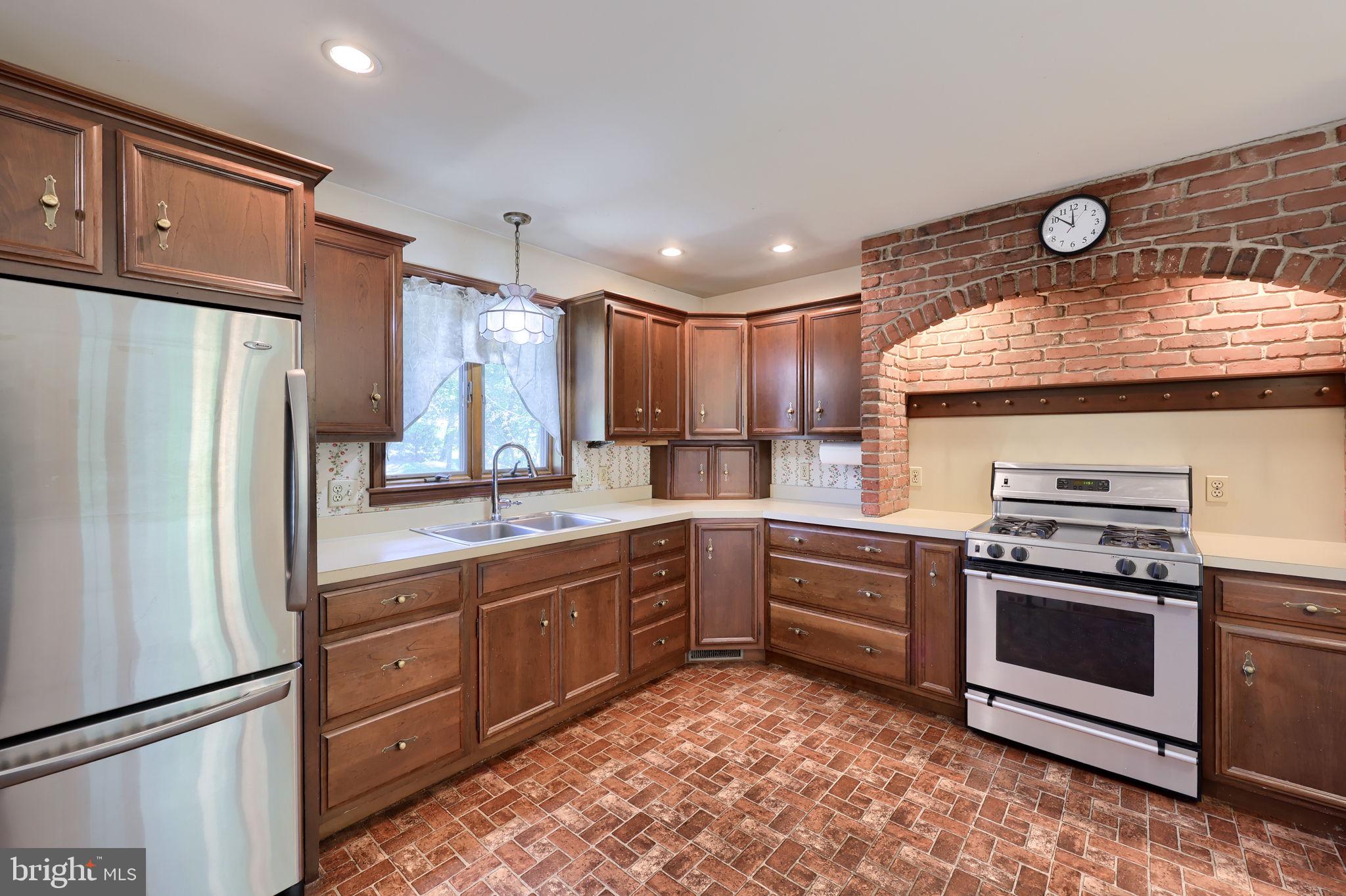 WARWICK TWP - Residential