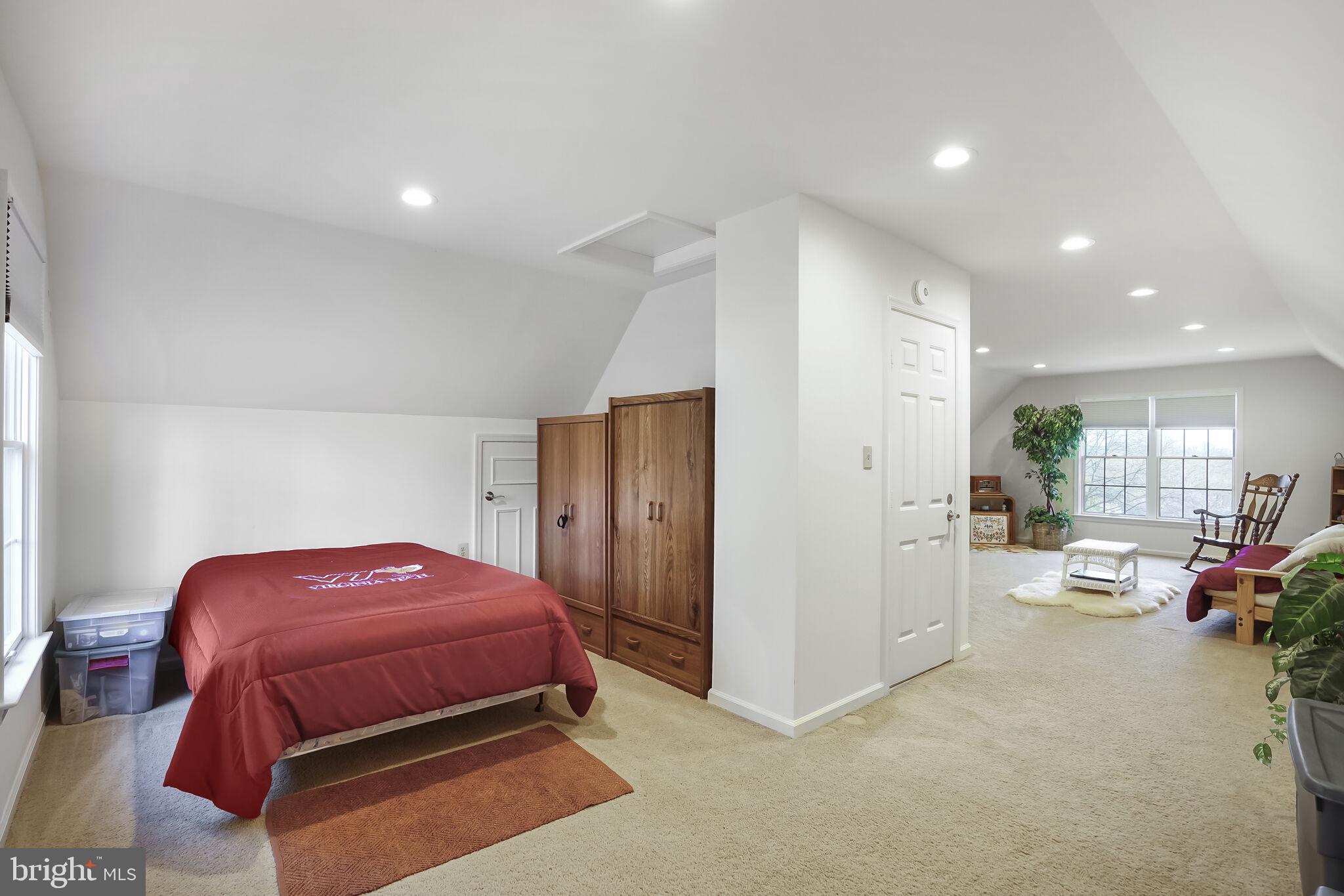 BURKE CENTRE CONSERVANCY - Residential