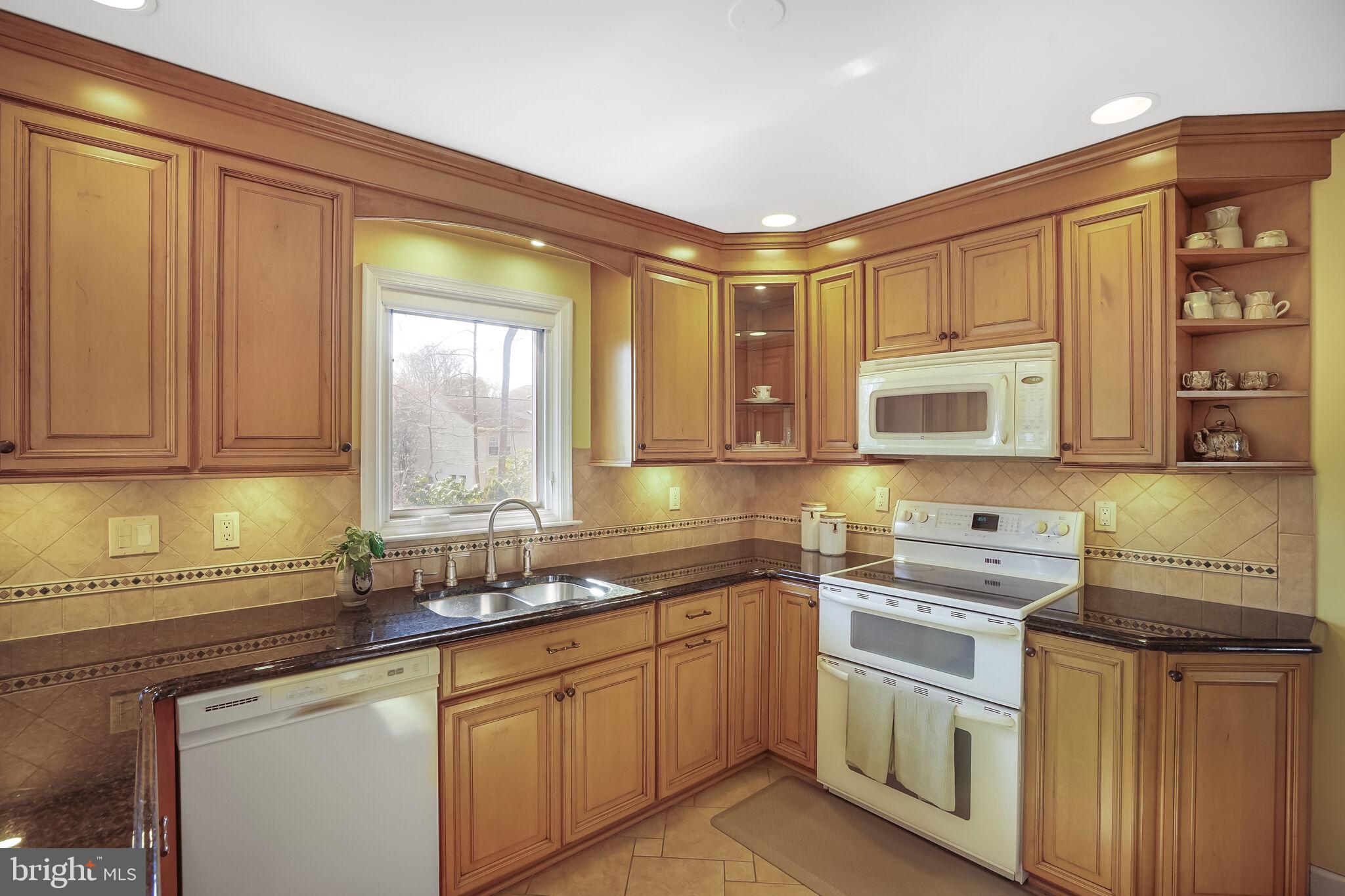 BURKE CENTRE CONSERVANCY - Residential