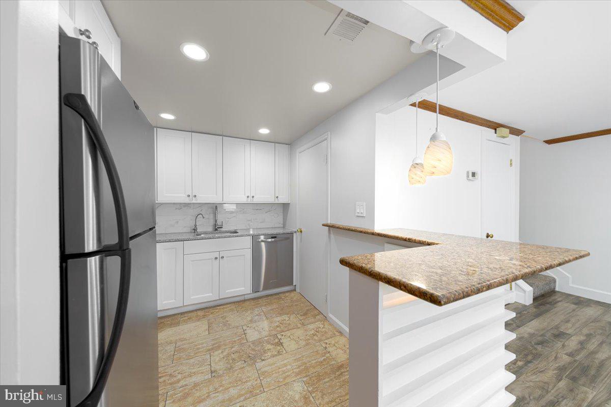 THOMAS CHOICE WEST - Residential