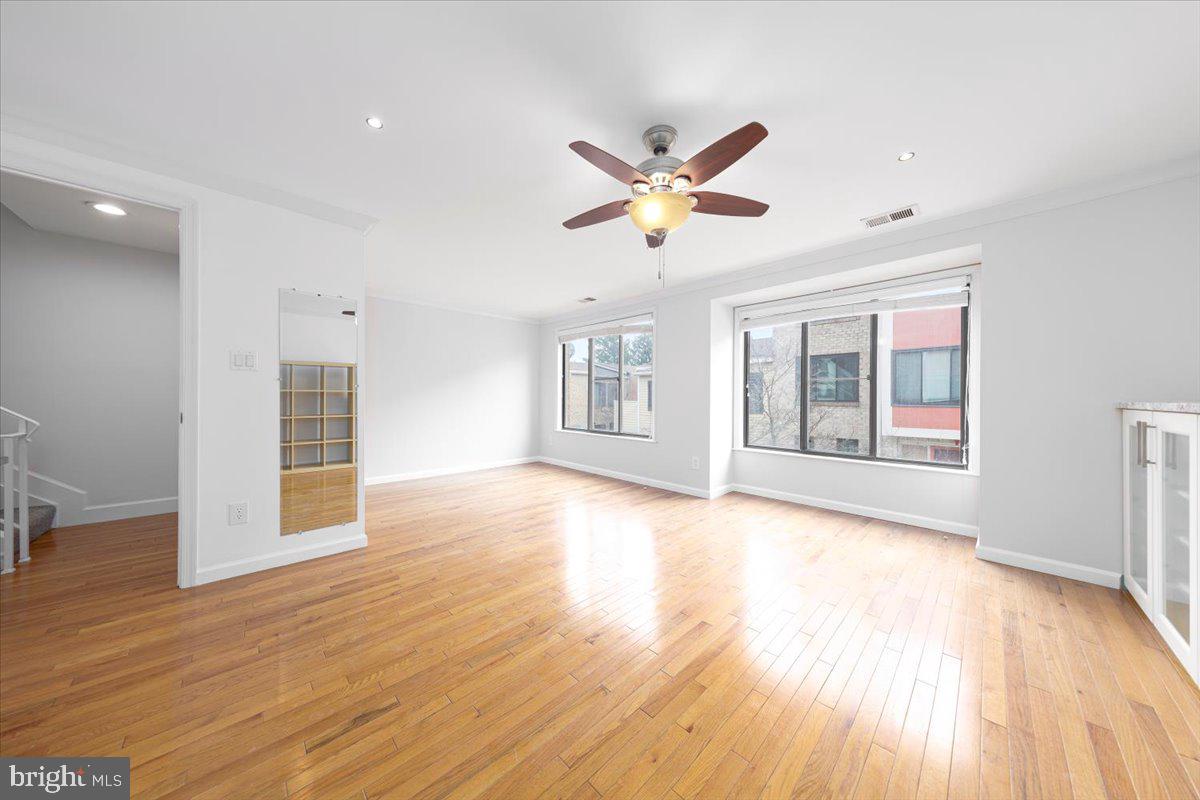 THOMAS CHOICE WEST - Residential