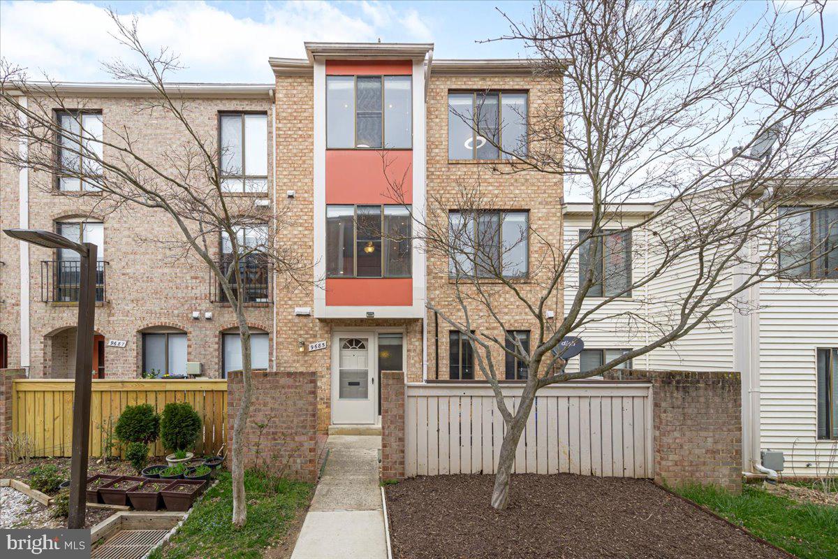 THOMAS CHOICE WEST - Residential