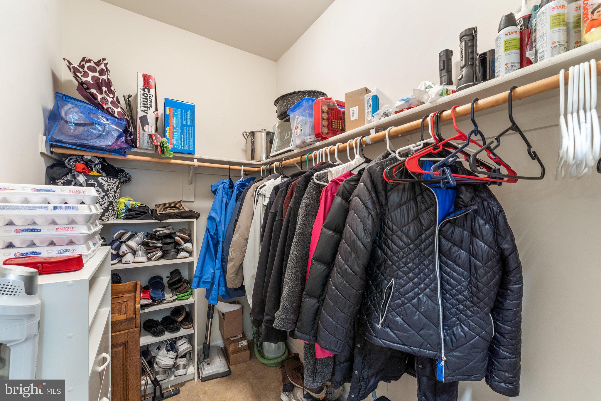 TRI-VIEW ESTATES - Residential