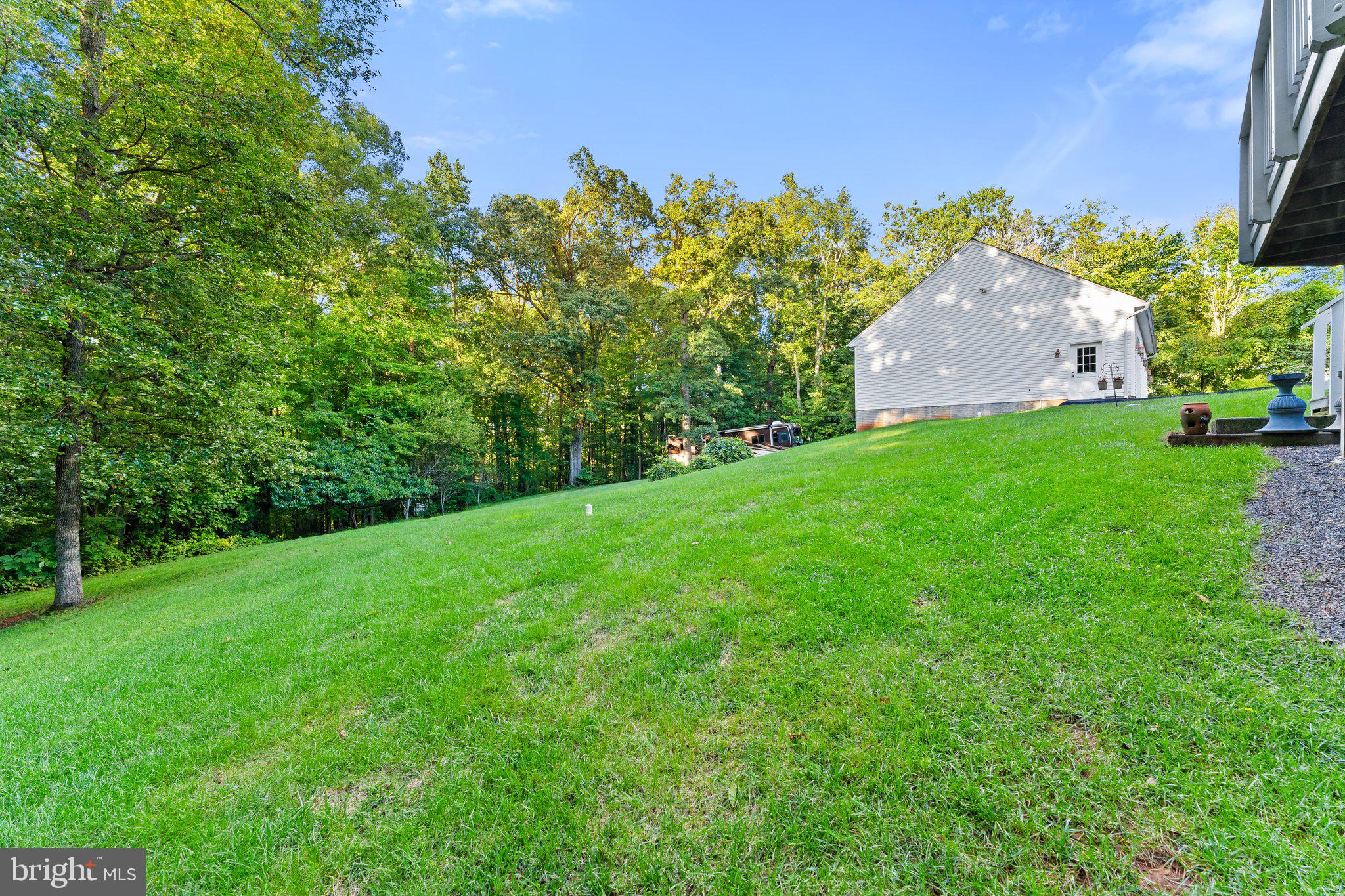 TRI-VIEW ESTATES - Residential