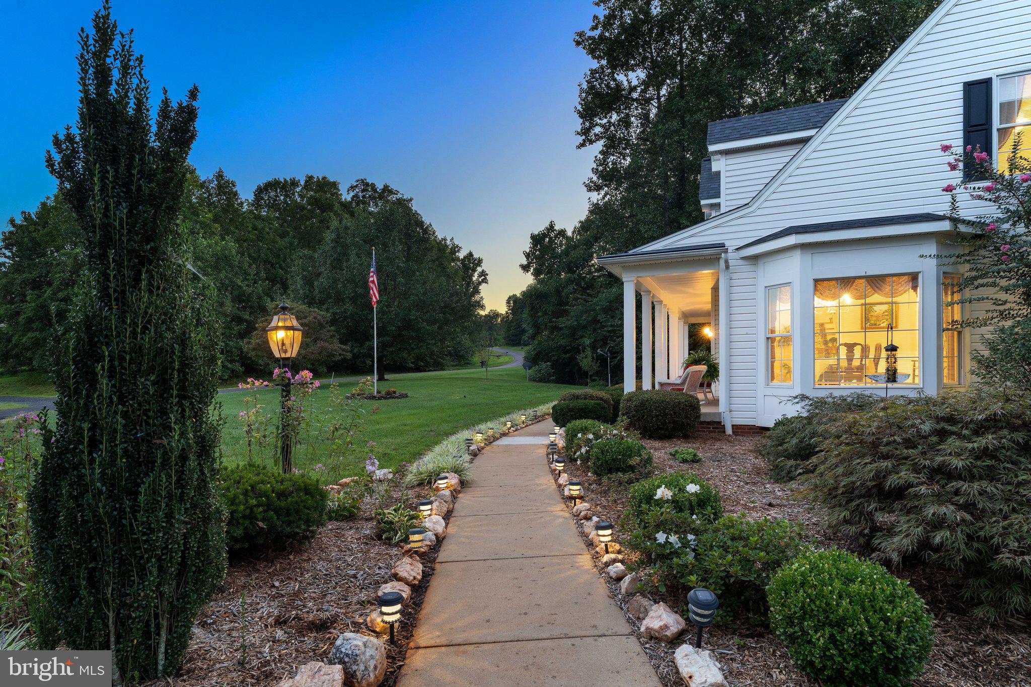 TRI-VIEW ESTATES - Residential