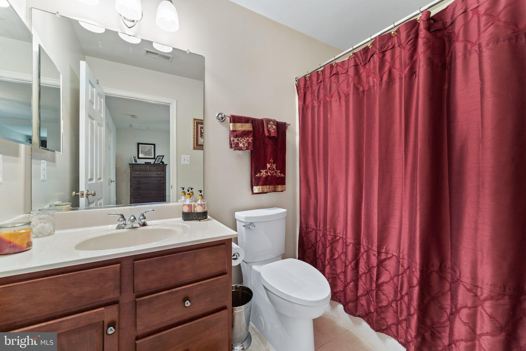 TRI-VIEW ESTATES - Residential