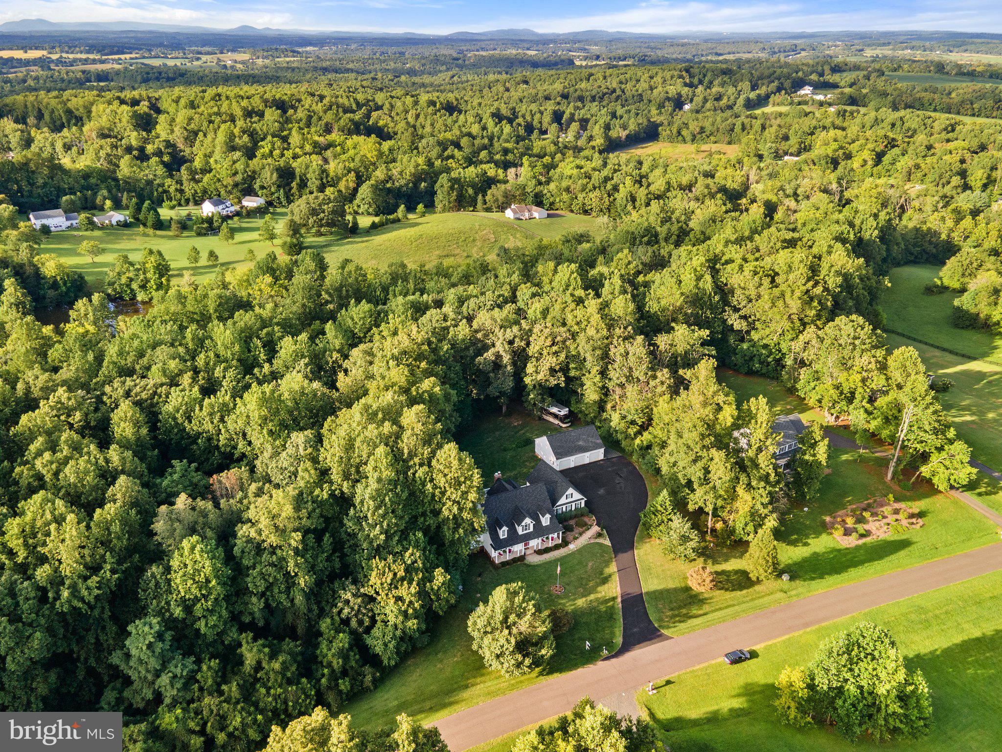 TRI-VIEW ESTATES - Residential