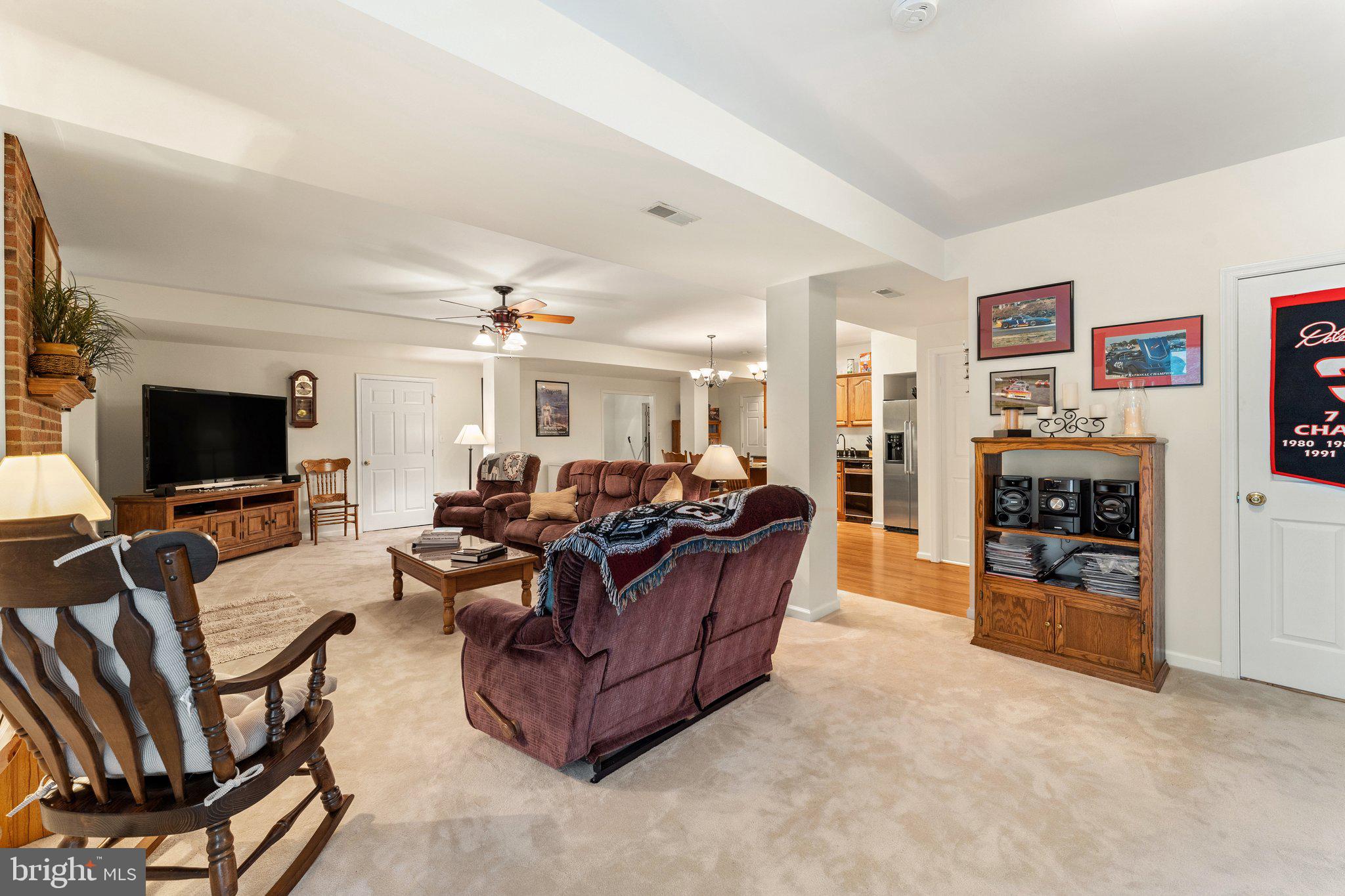 TRI-VIEW ESTATES - Residential