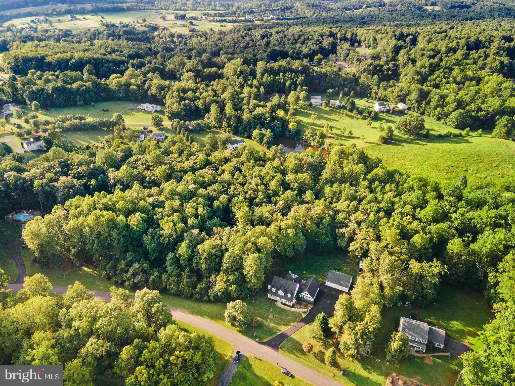 TRI-VIEW ESTATES - Residential