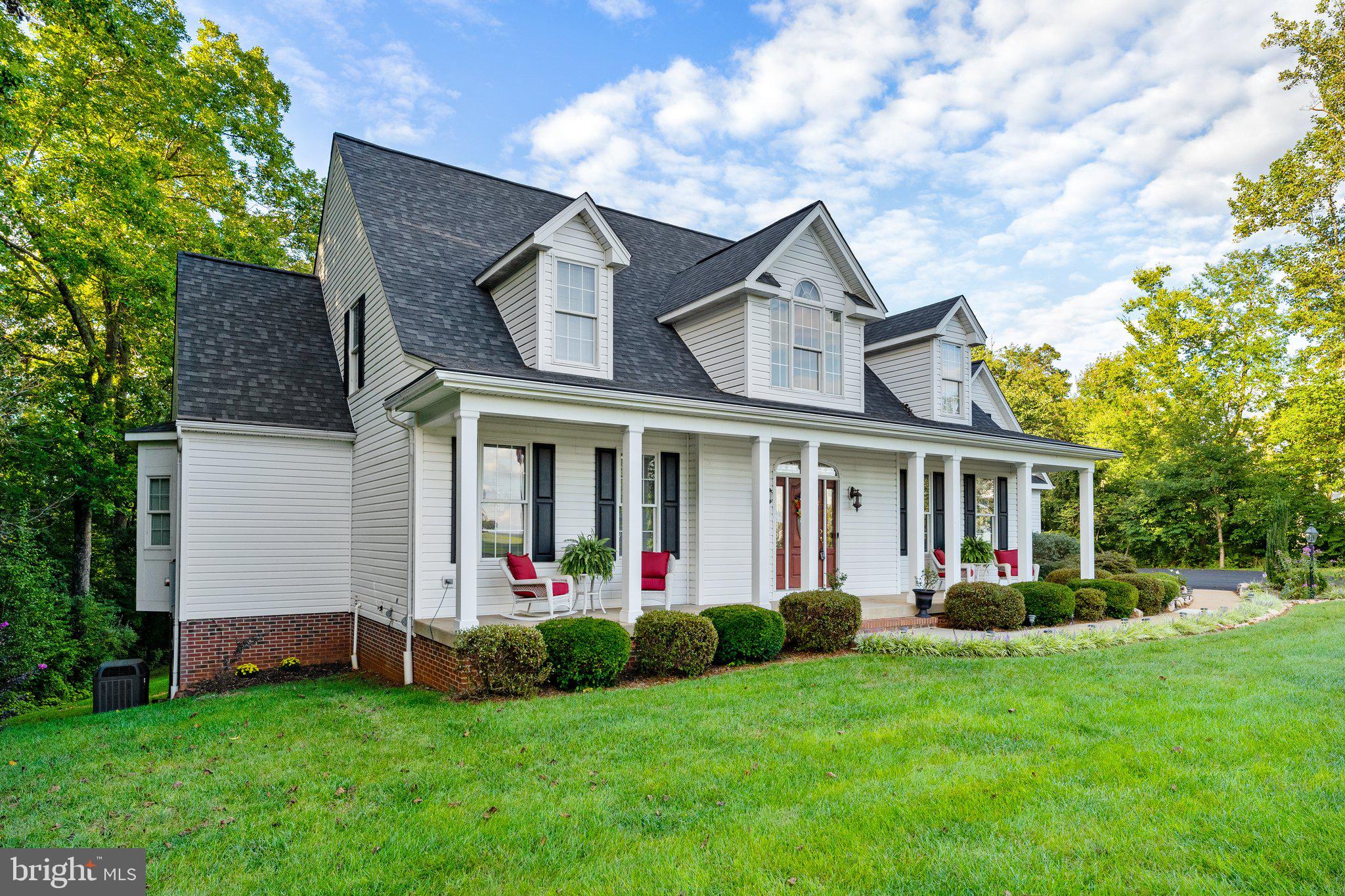 TRI-VIEW ESTATES - Residential