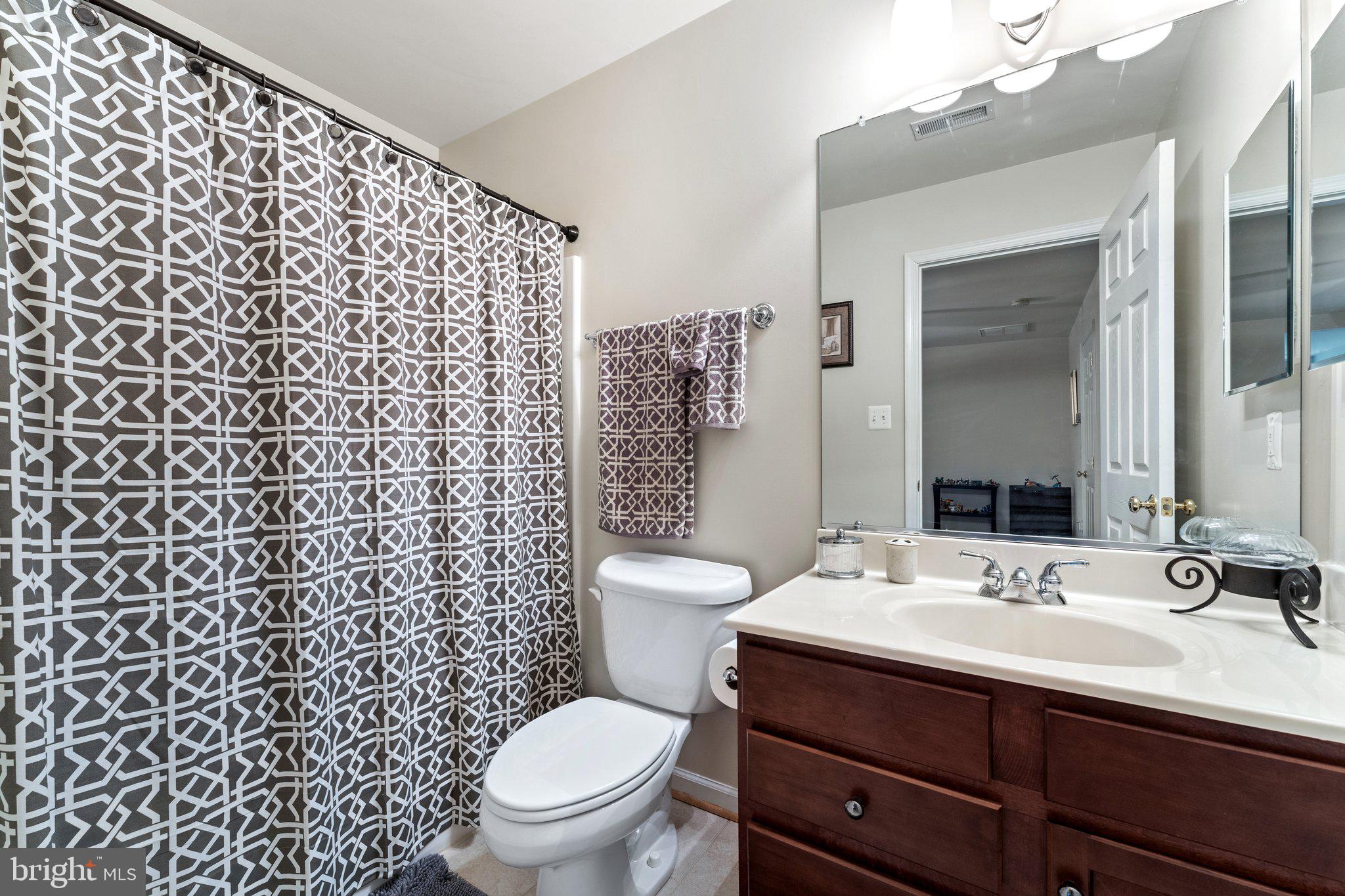 TRI-VIEW ESTATES - Residential