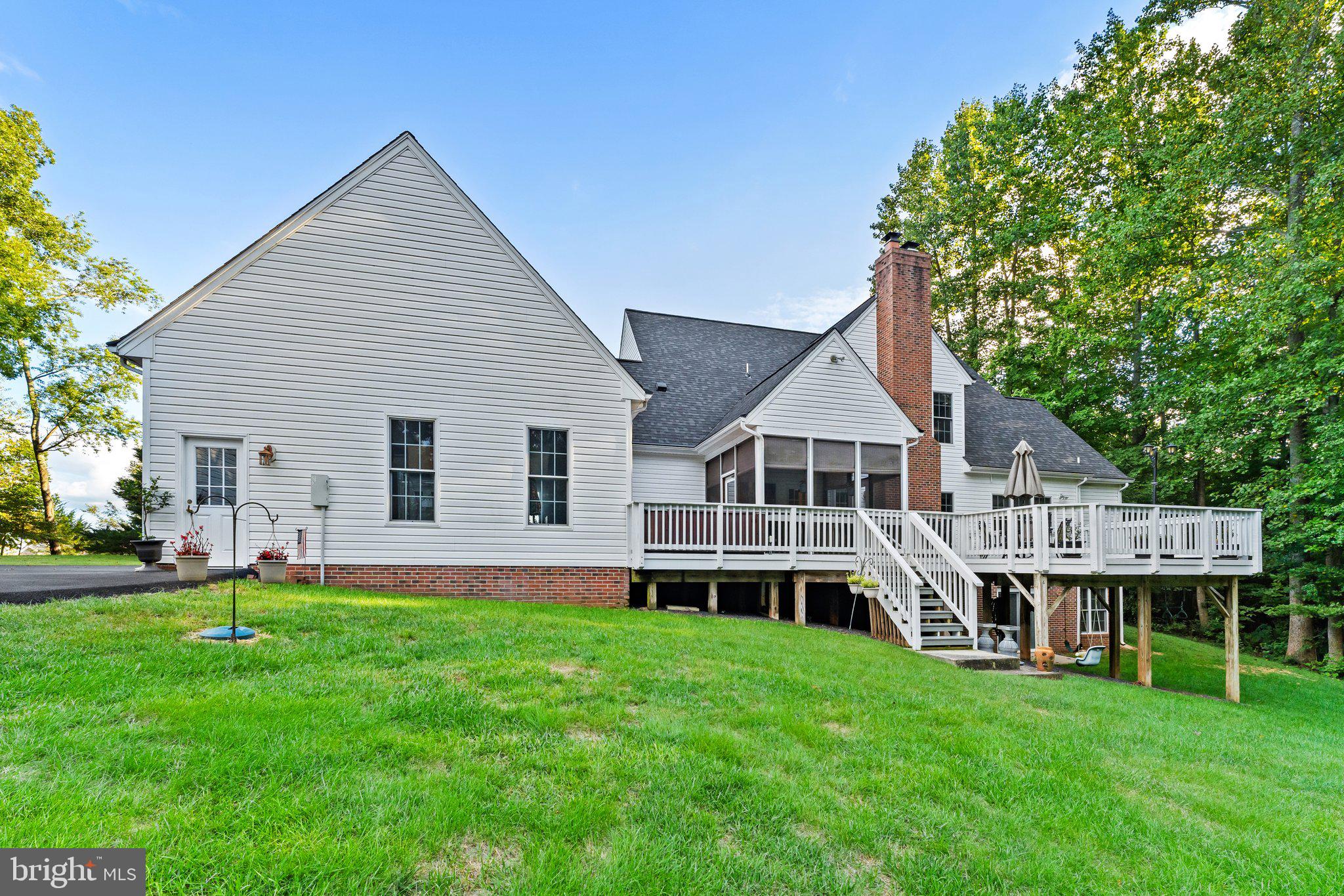 TRI-VIEW ESTATES - Residential