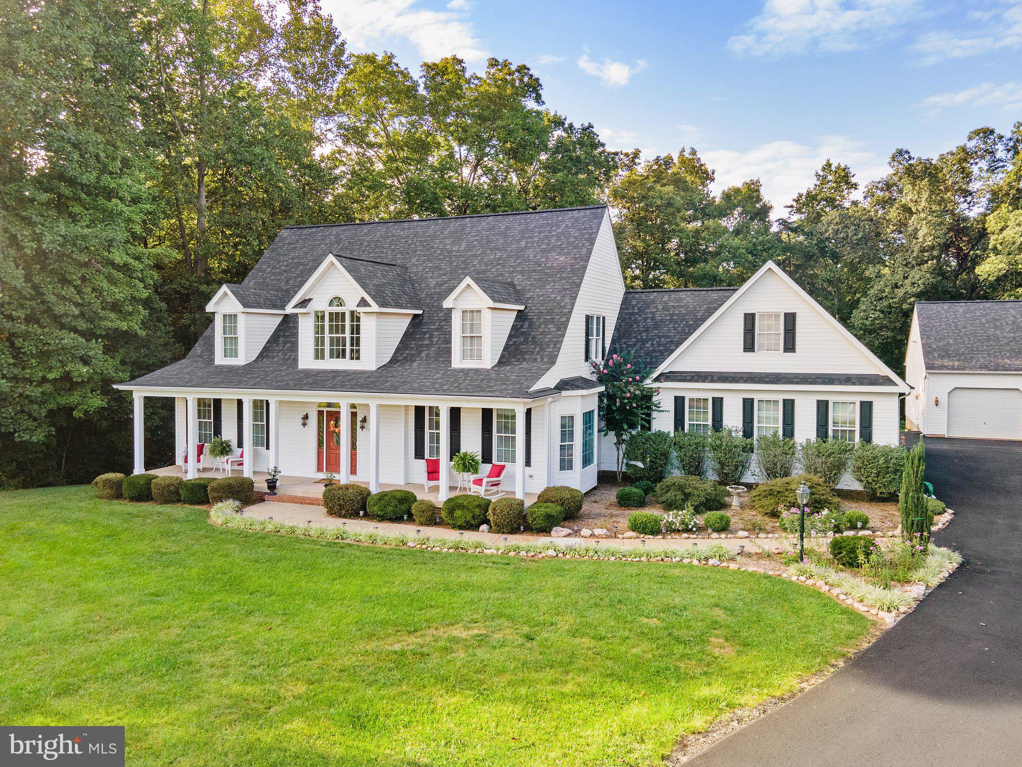 TRI-VIEW ESTATES - Residential