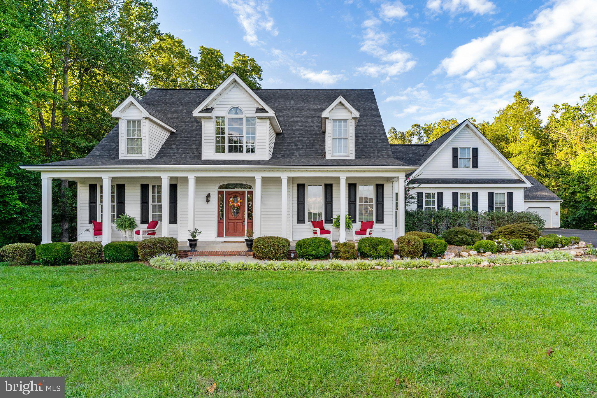 TRI-VIEW ESTATES - Residential