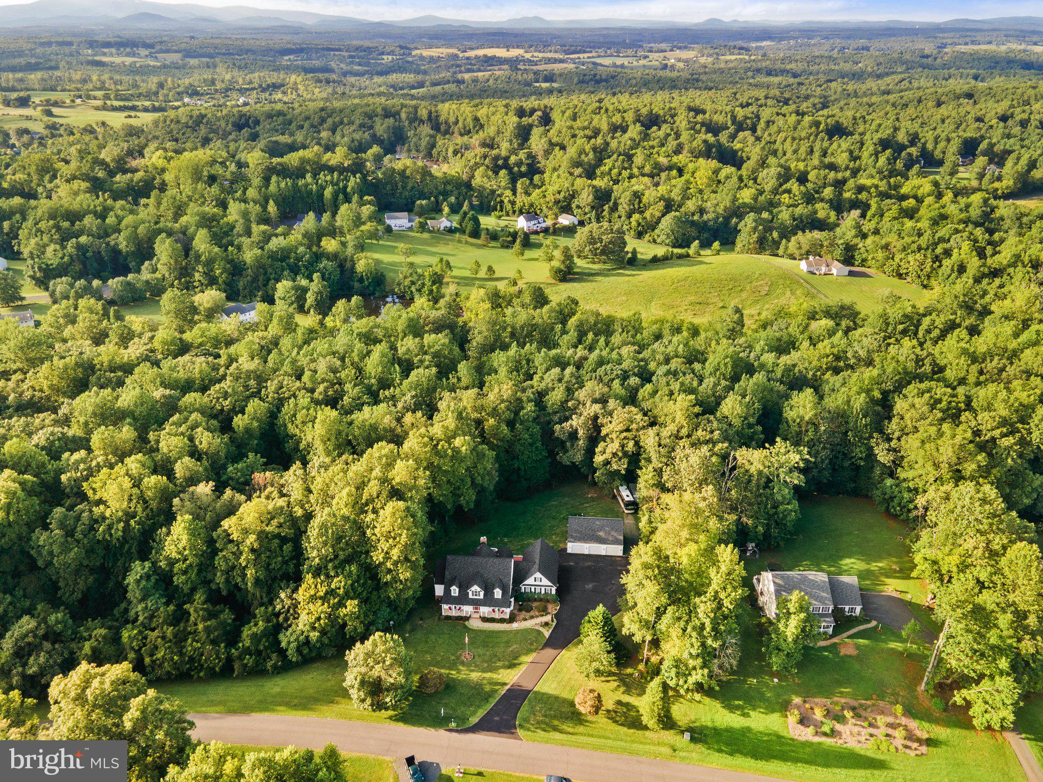 TRI-VIEW ESTATES - Residential