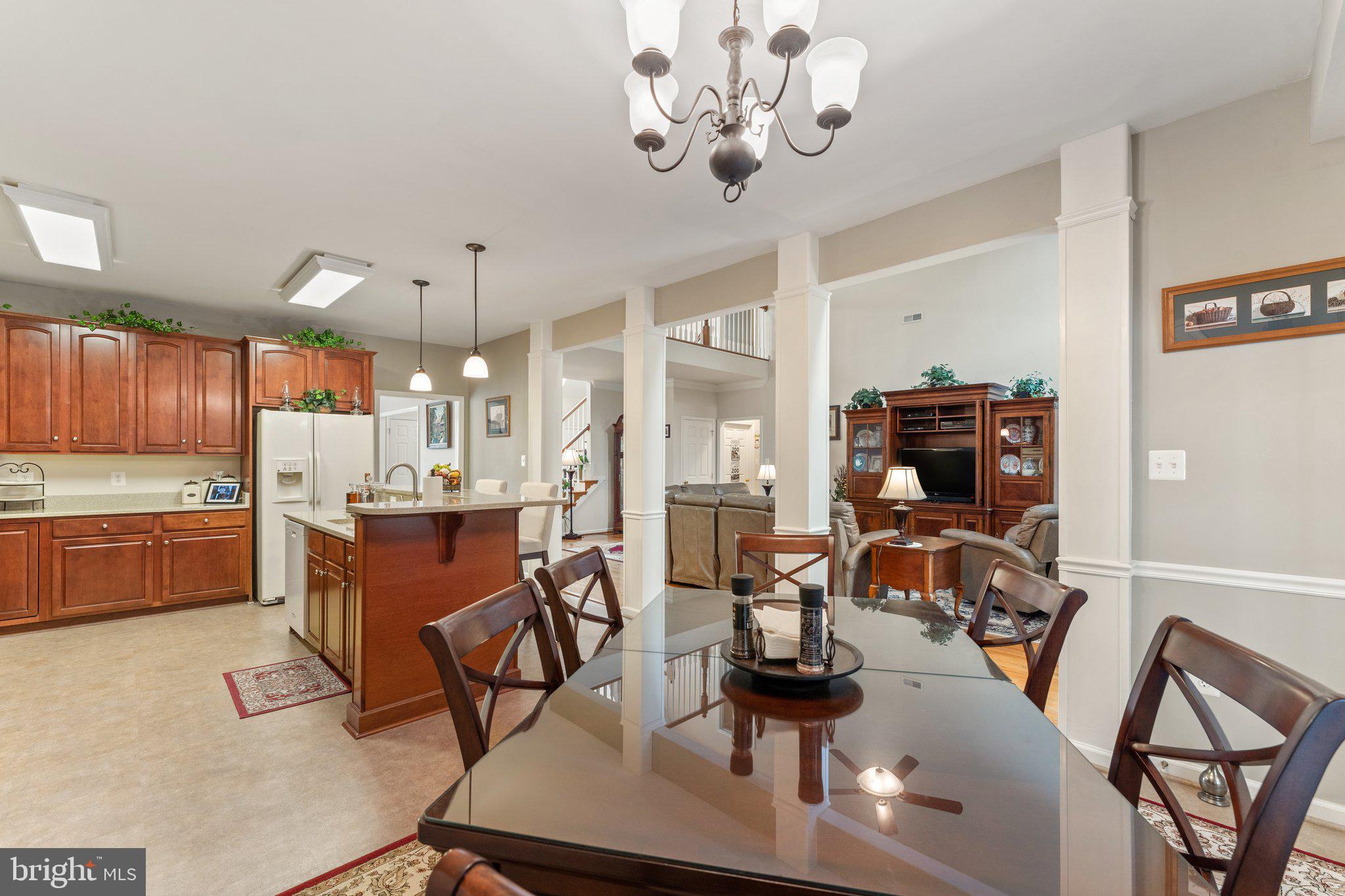 TRI-VIEW ESTATES - Residential