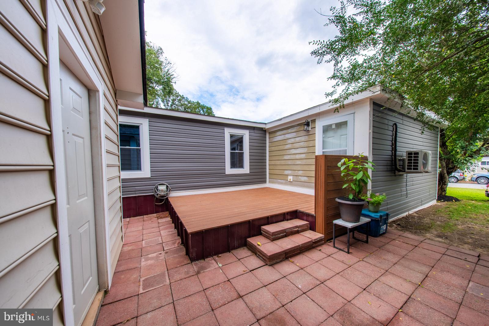 38 LEOPARD LANE