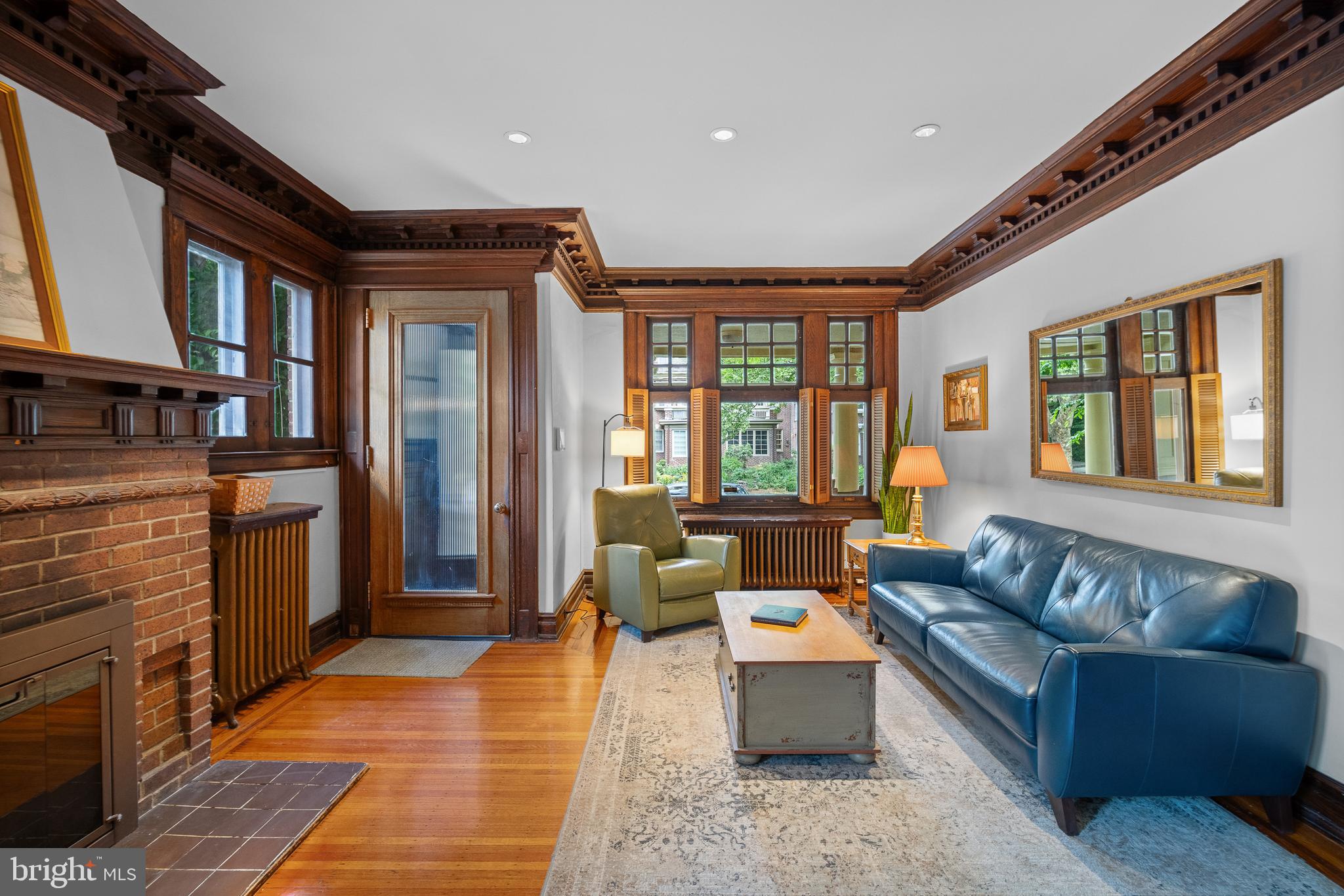 UNIVERSITY CITY - Residential