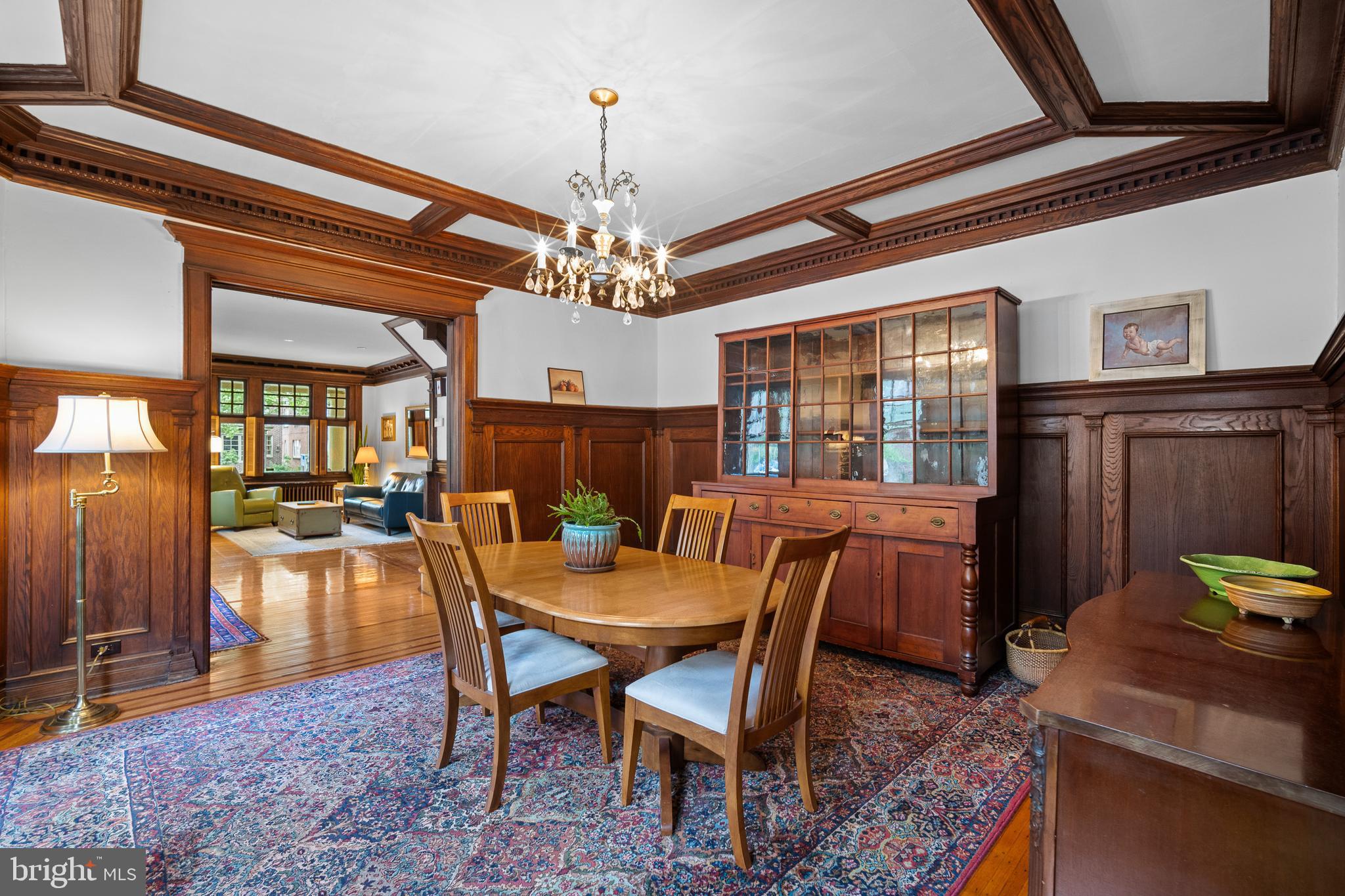 UNIVERSITY CITY - Residential