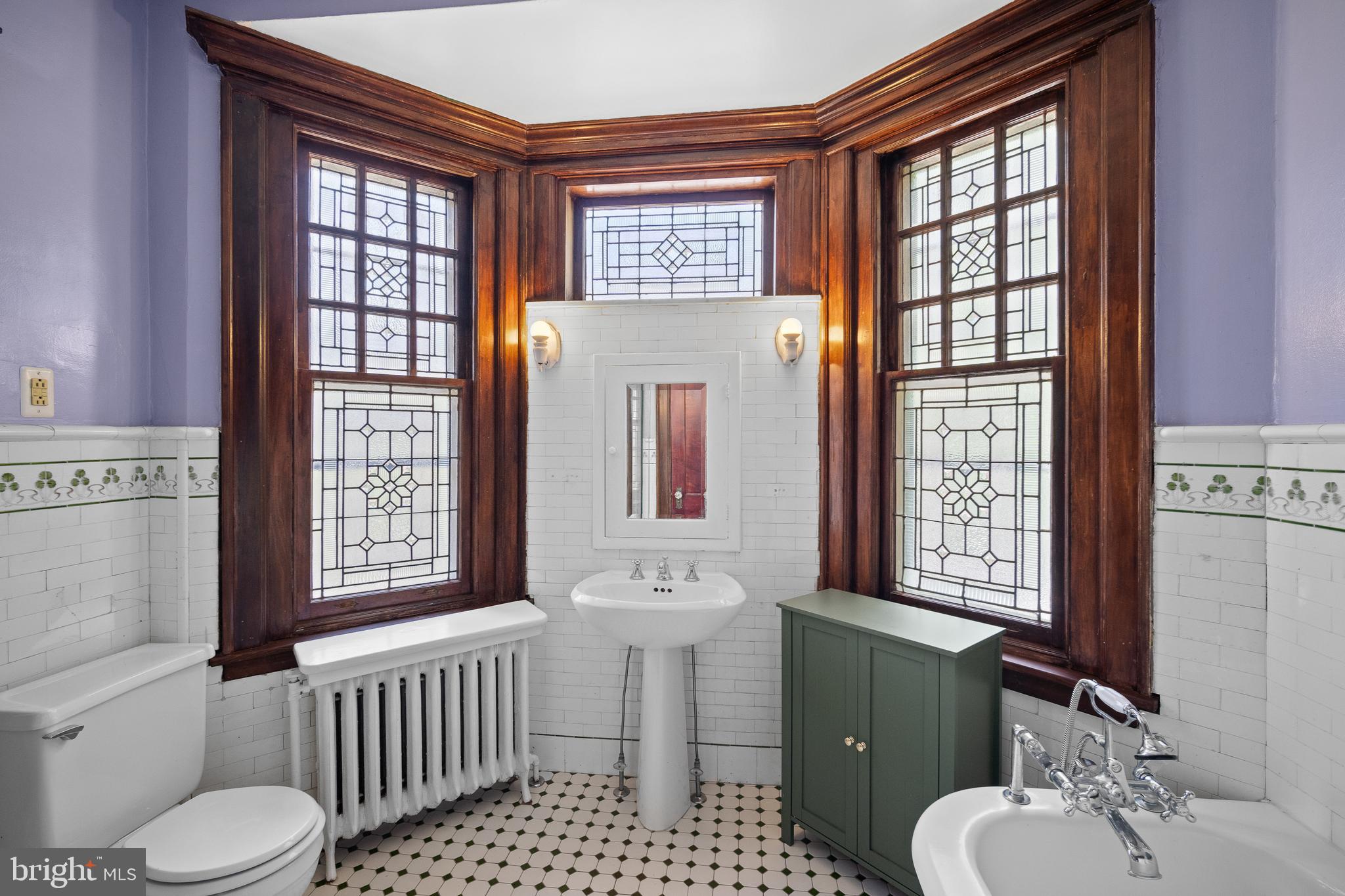 UNIVERSITY CITY - Residential