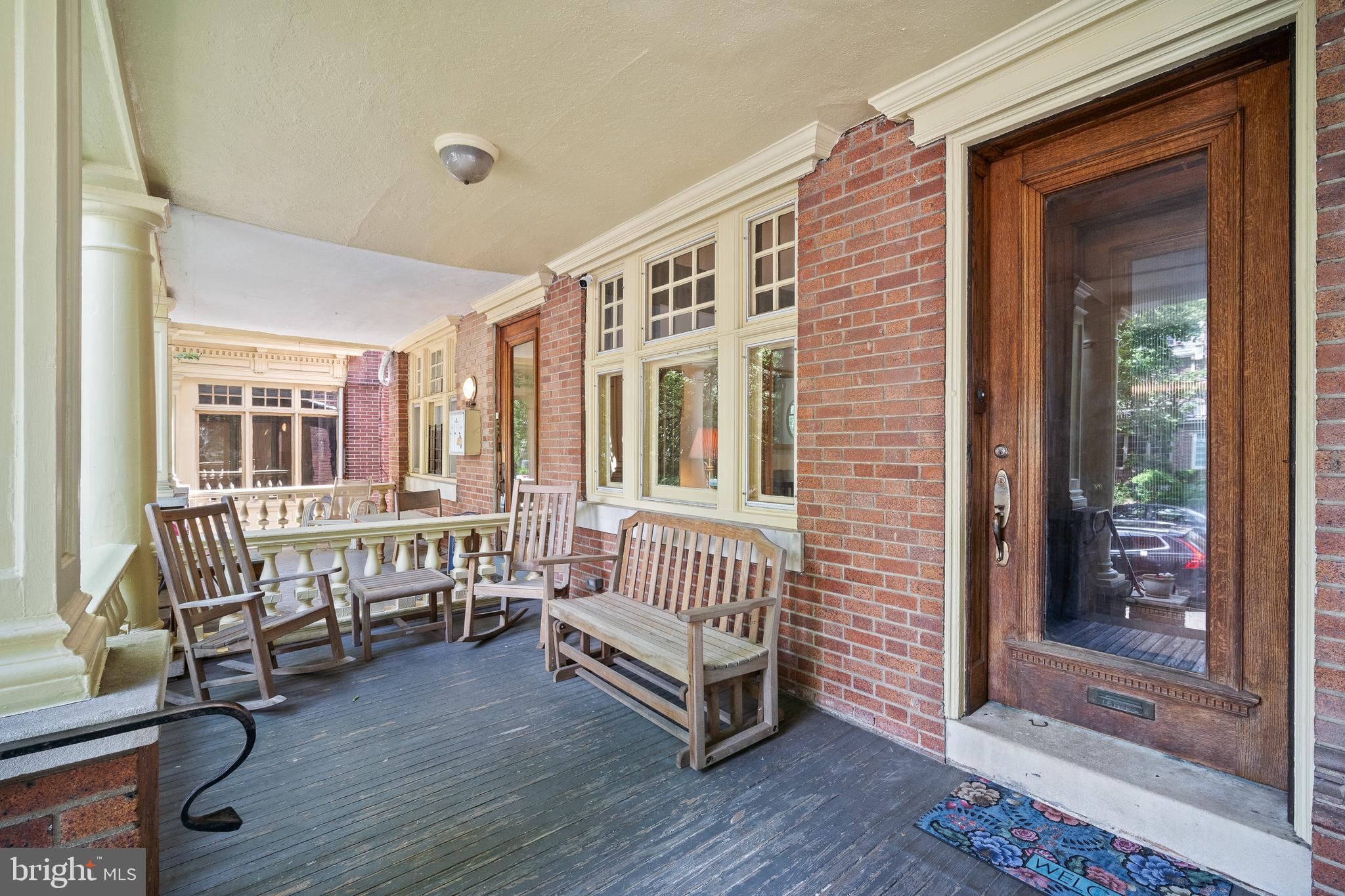 UNIVERSITY CITY - Residential