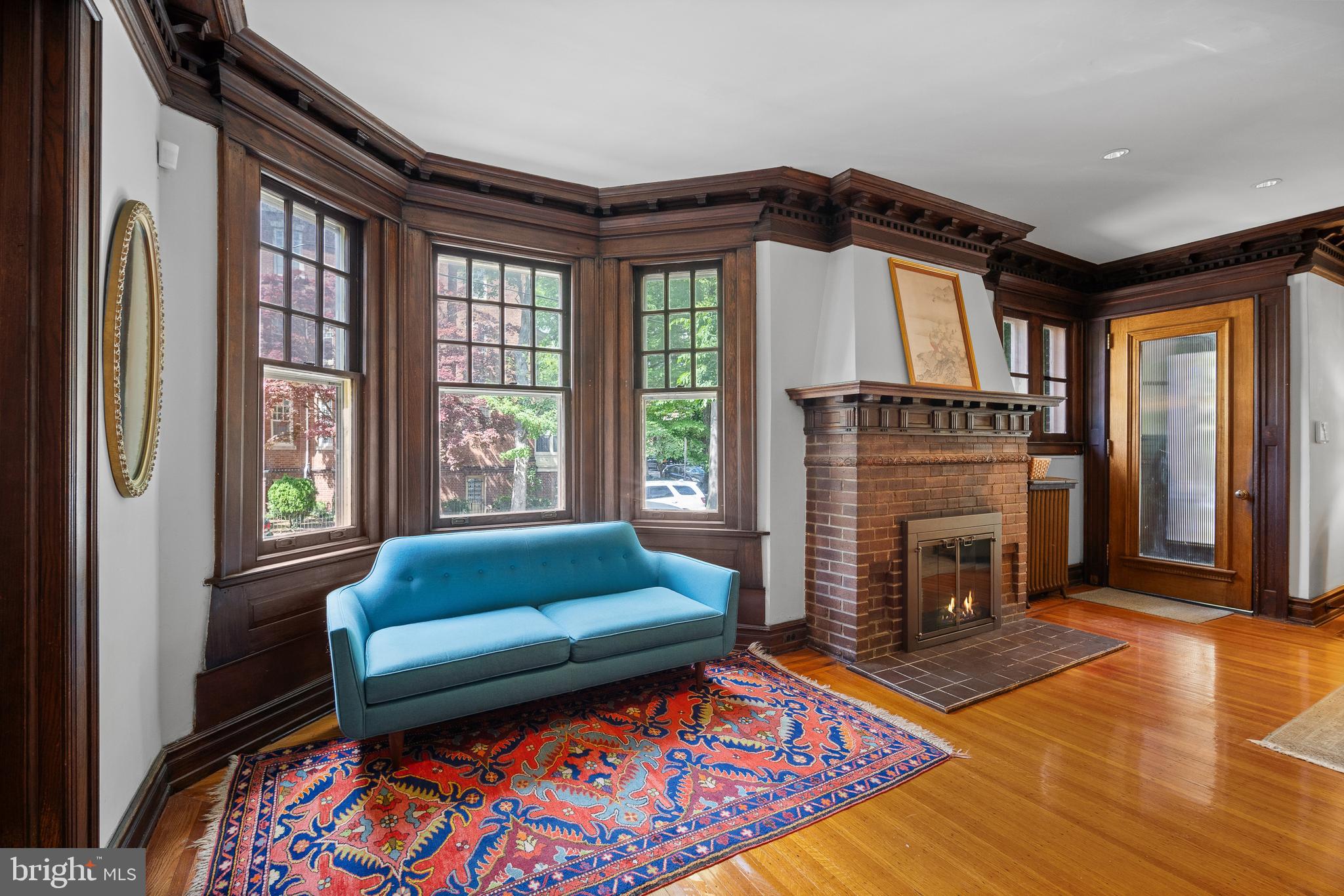 UNIVERSITY CITY - Residential