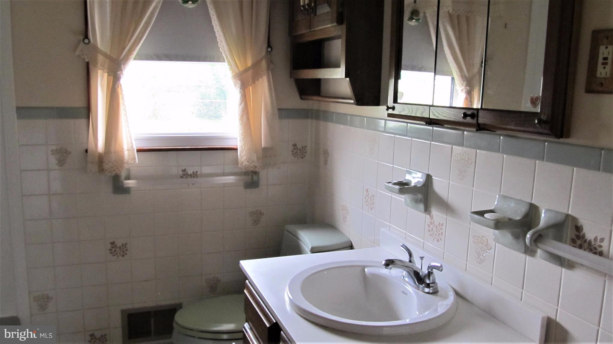 EAST LINTHICUM HEIGHTS - Residential