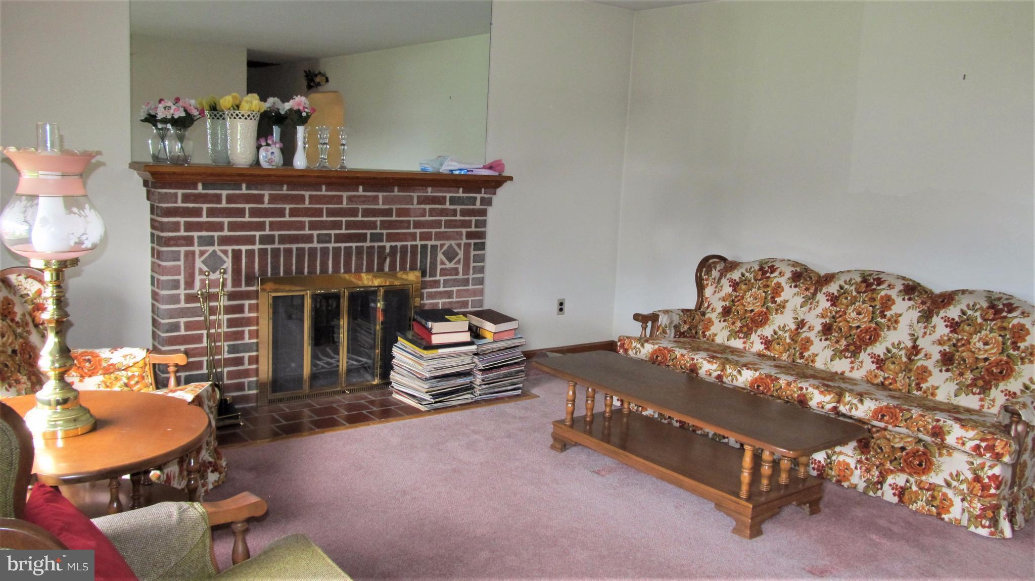 EAST LINTHICUM HEIGHTS - Residential