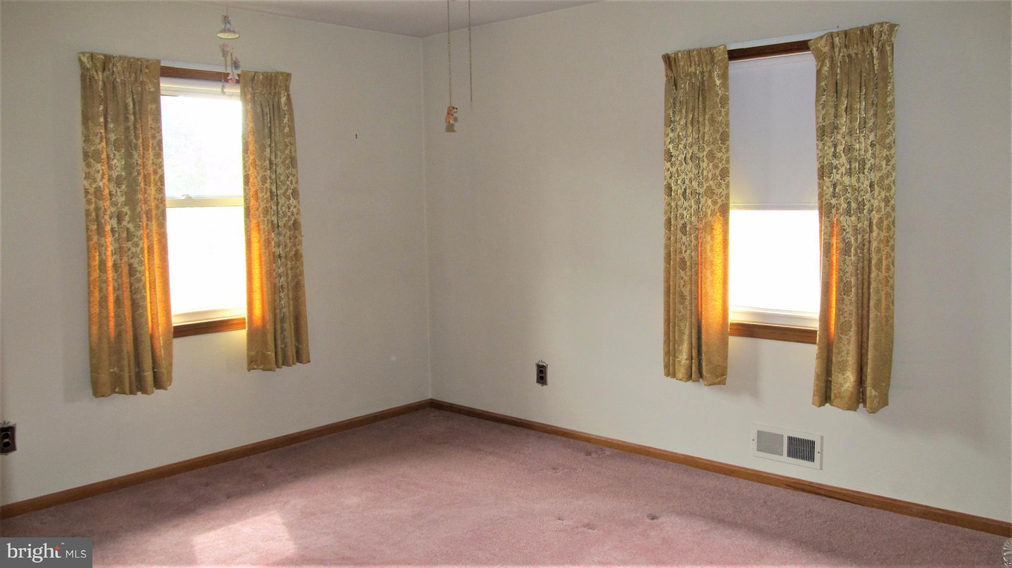 EAST LINTHICUM HEIGHTS - Residential