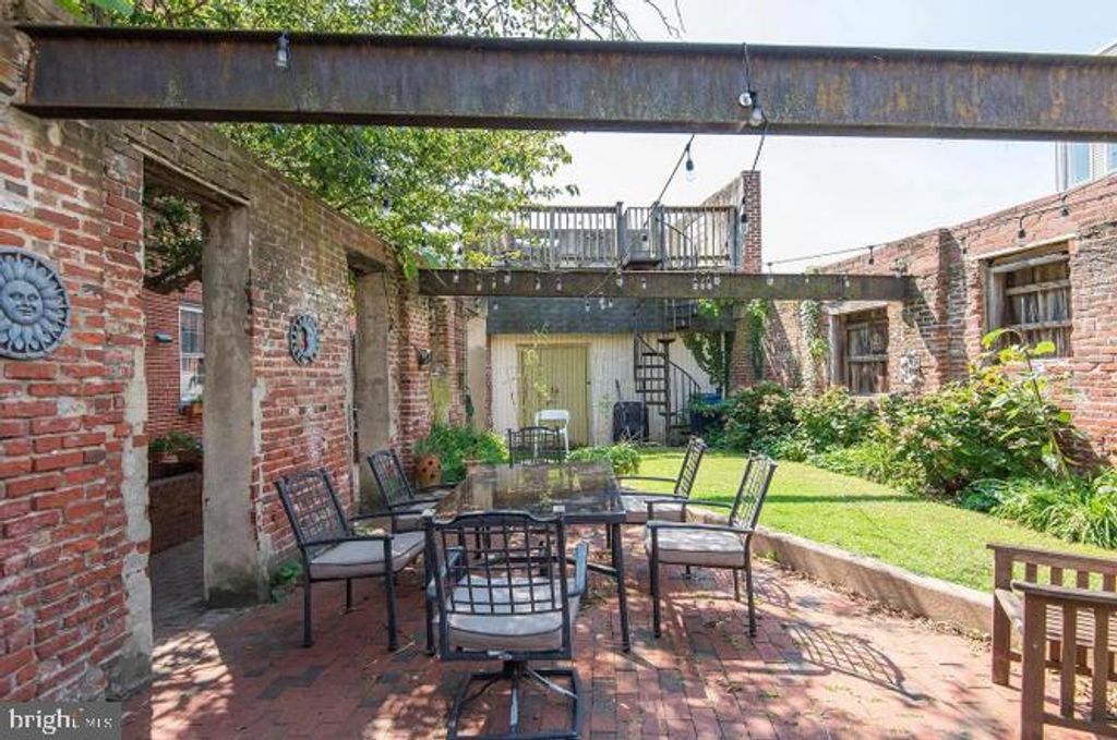 Photo of 212 Carpenter Street #C, PHILADELPHIA, PA 19147 (MLS # PAPH2576252)