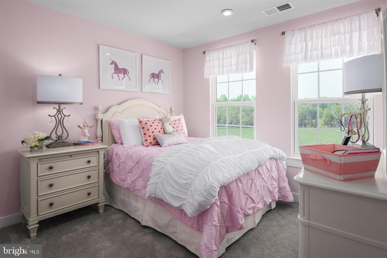 LAKE LINGANORE - Residential