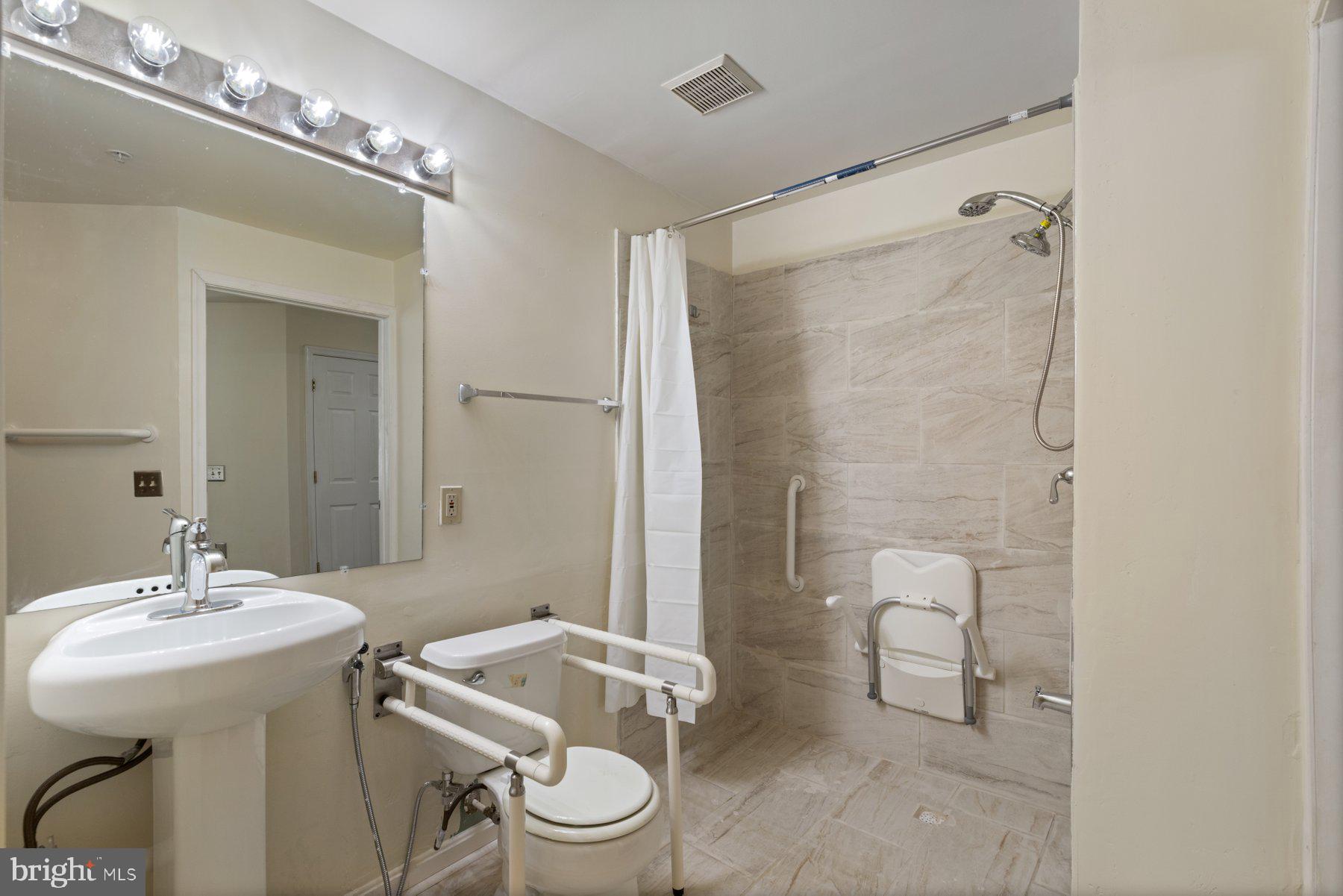 STONE RIDGE - Residential Lease