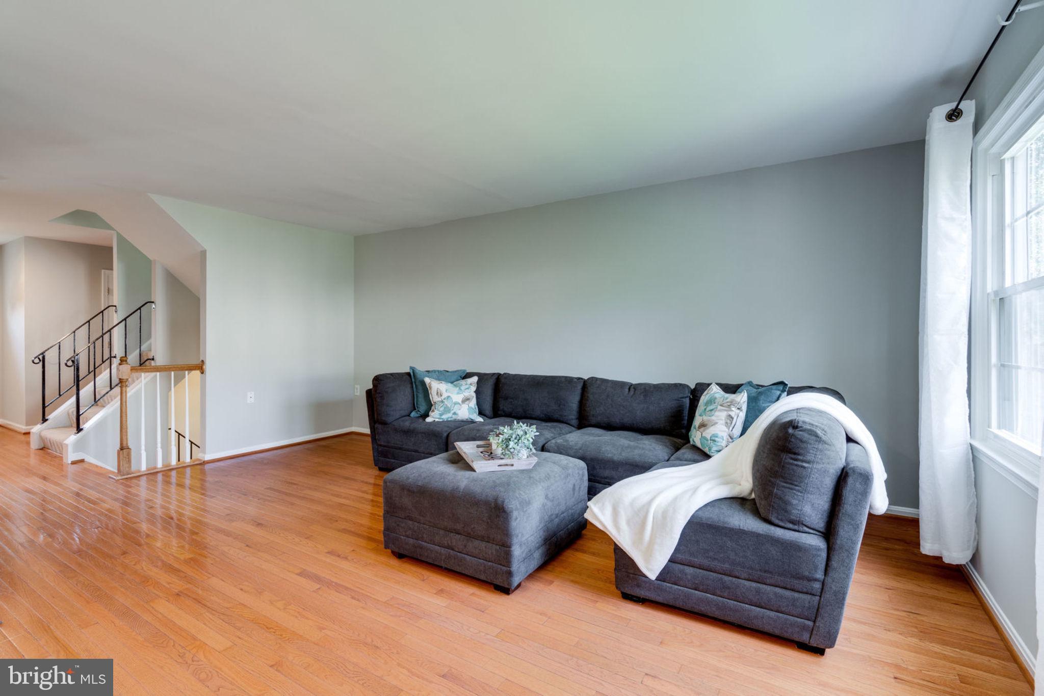 LAKE RIDGE - Residential